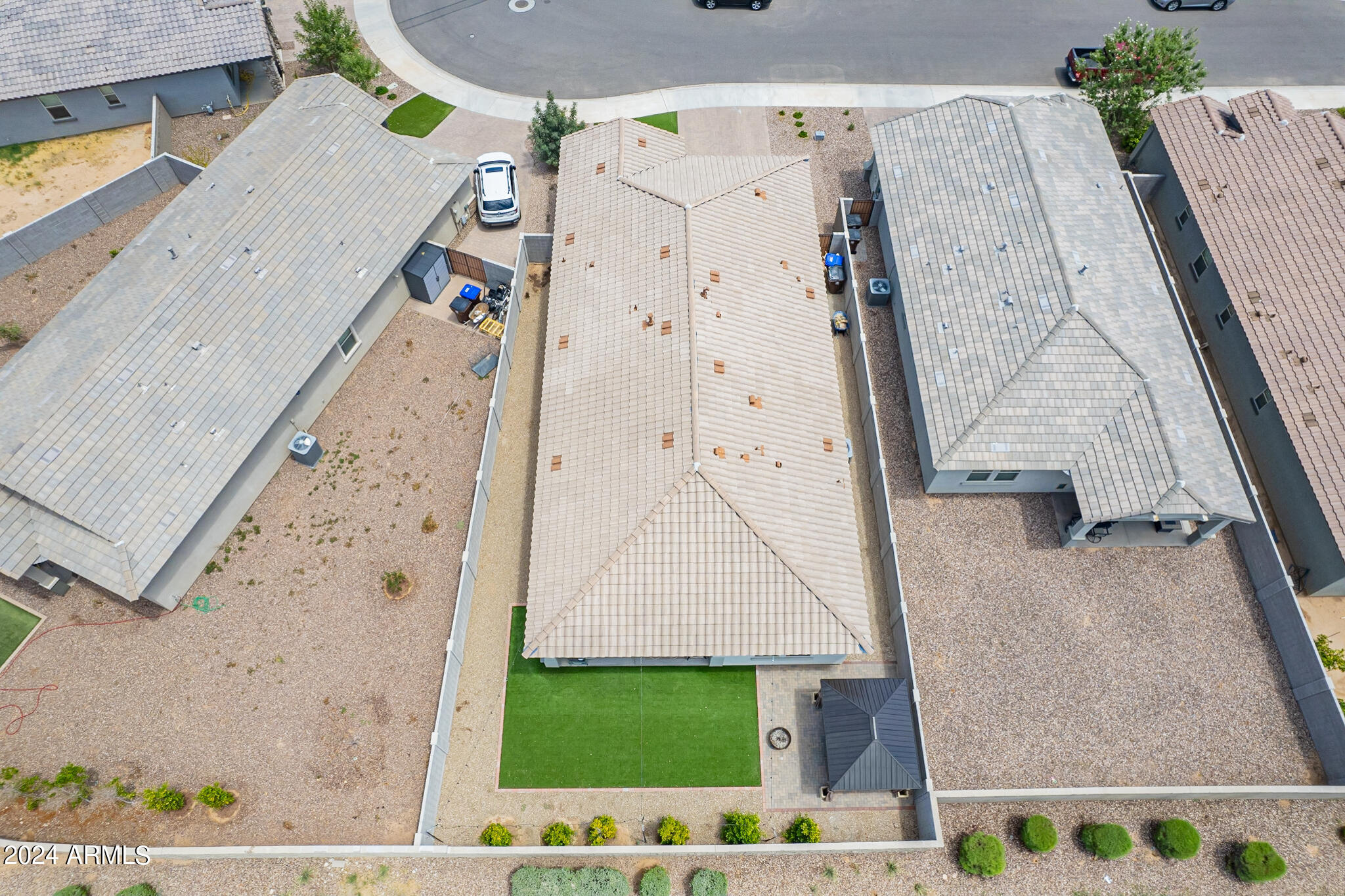 3023 W NEW RIVER Drive