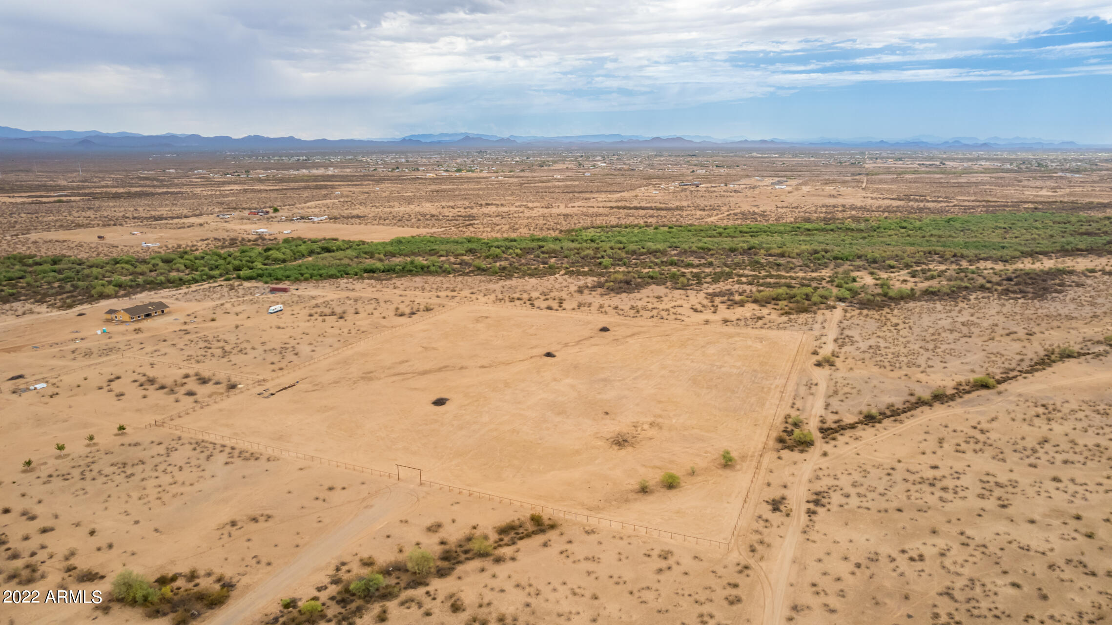 24130 W DIXILETA Drive, -