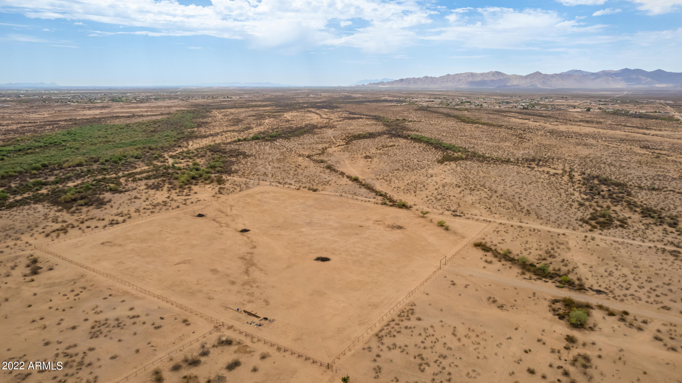 24130 W DIXILETA Drive, -