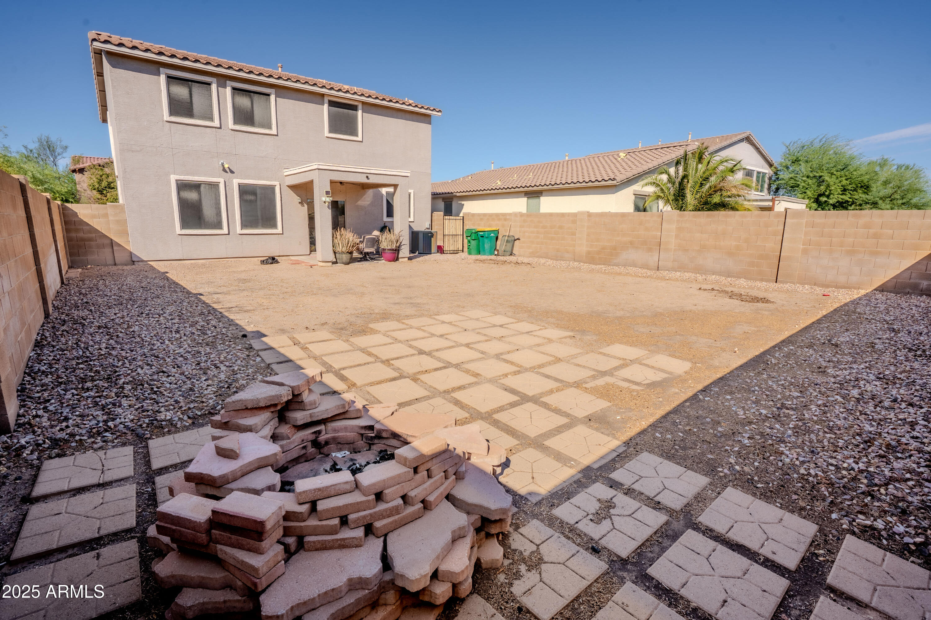 44181 W GRIFFIS Drive