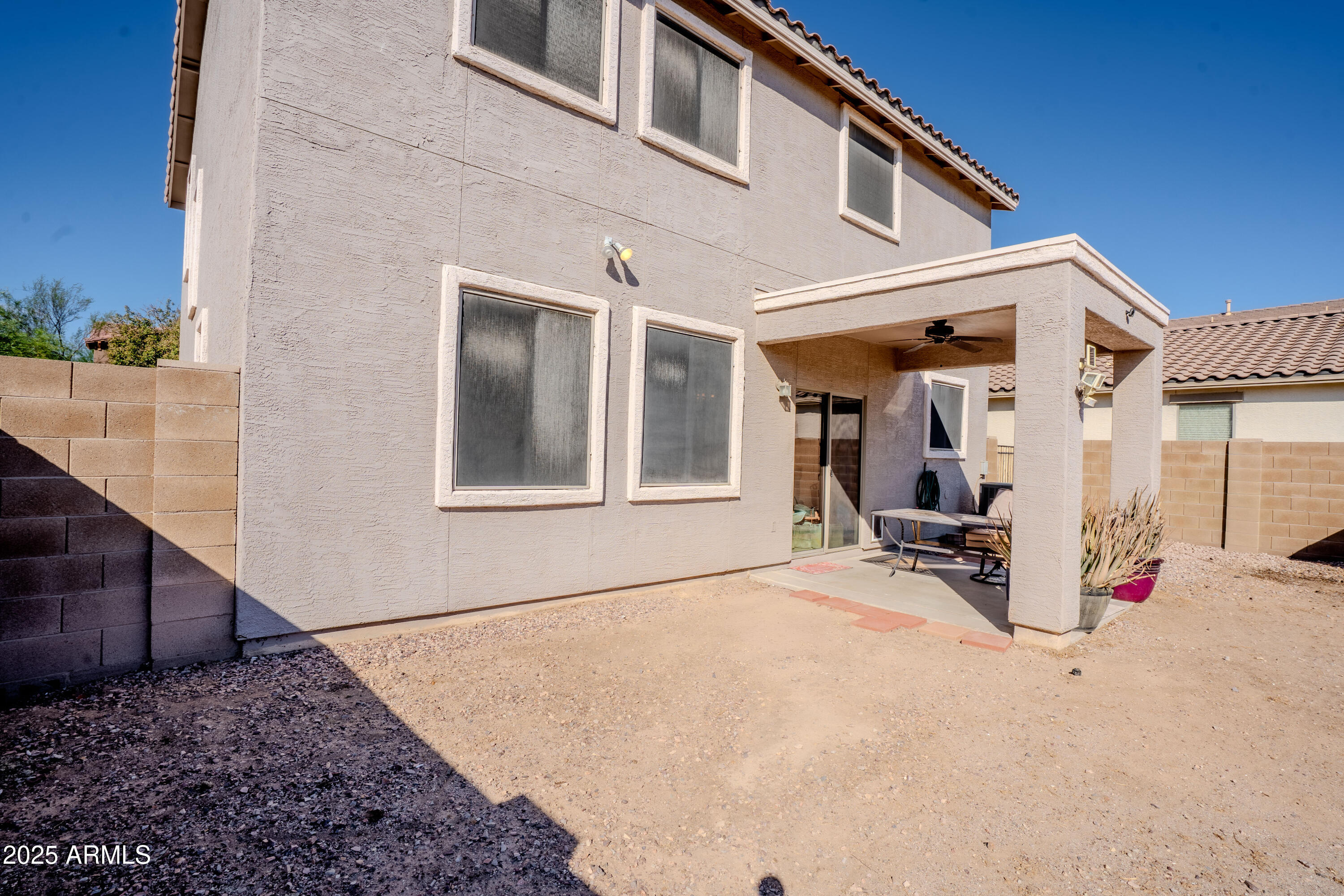 44181 W GRIFFIS Drive