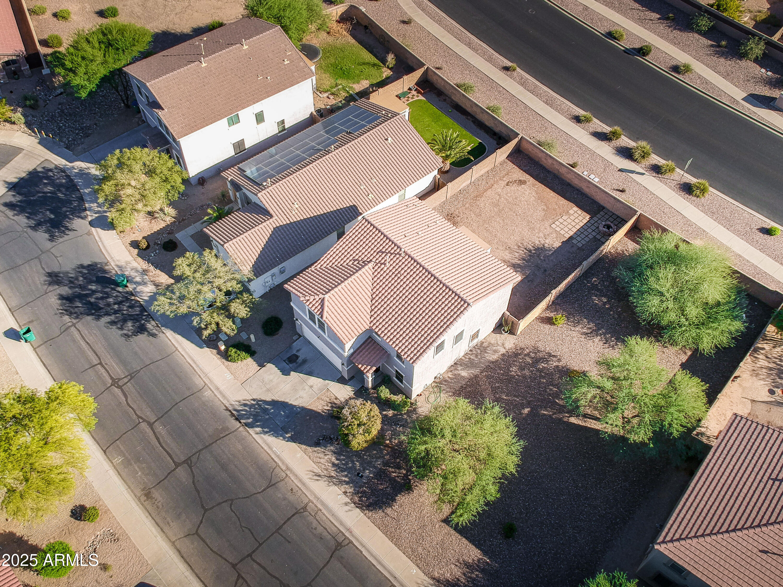 44181 W GRIFFIS Drive