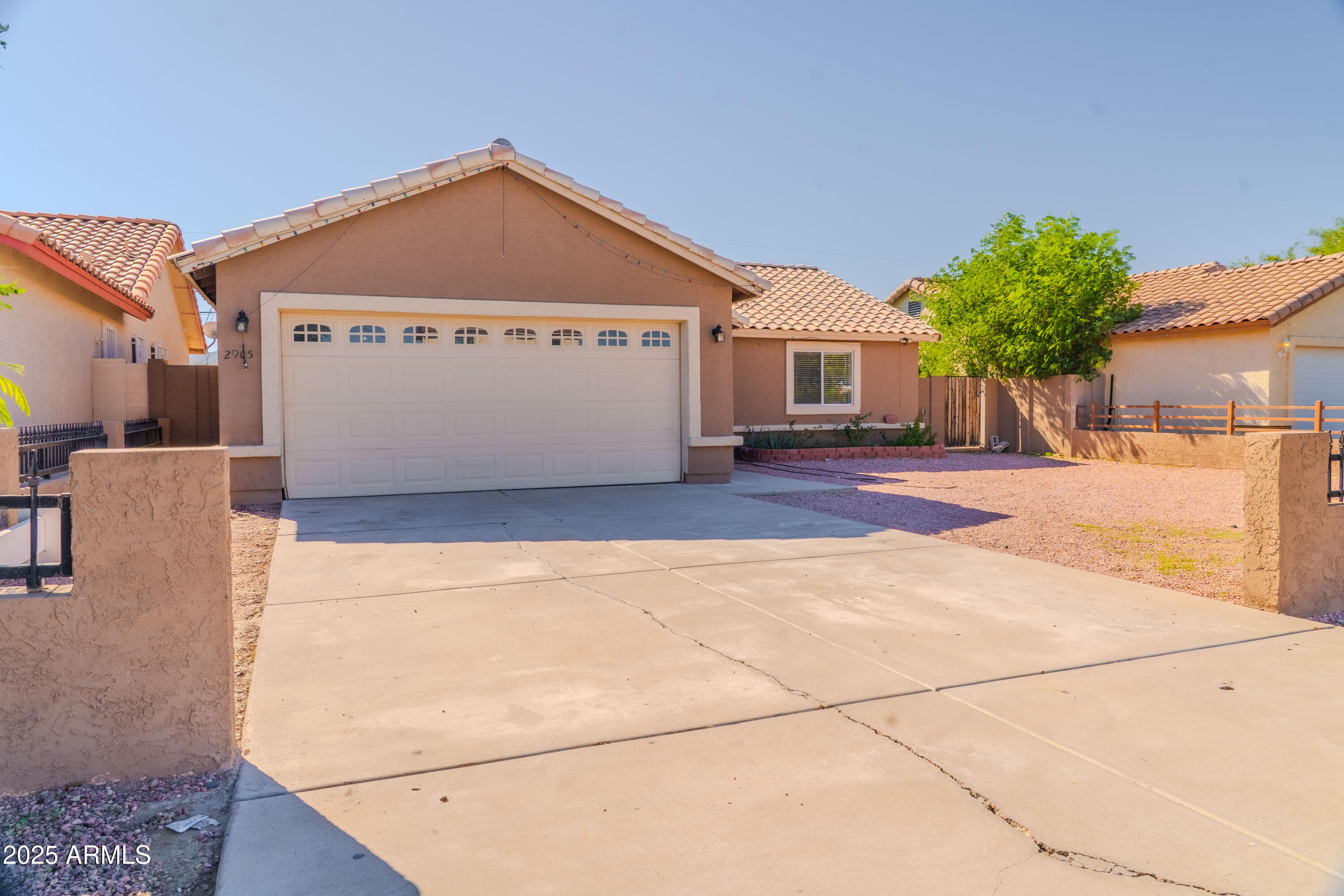 2905 E CHIPMAN Road