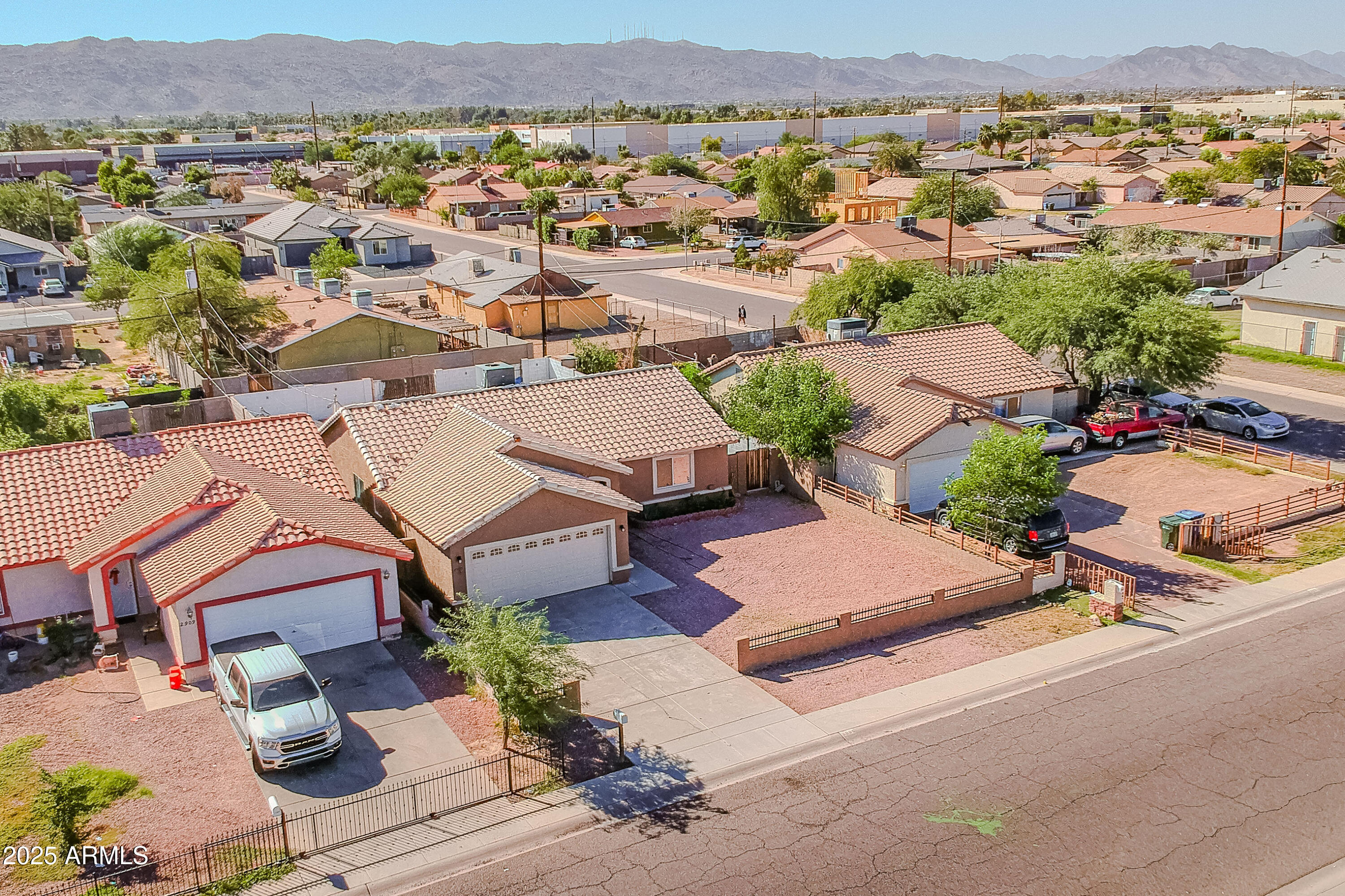 2905 E CHIPMAN Road