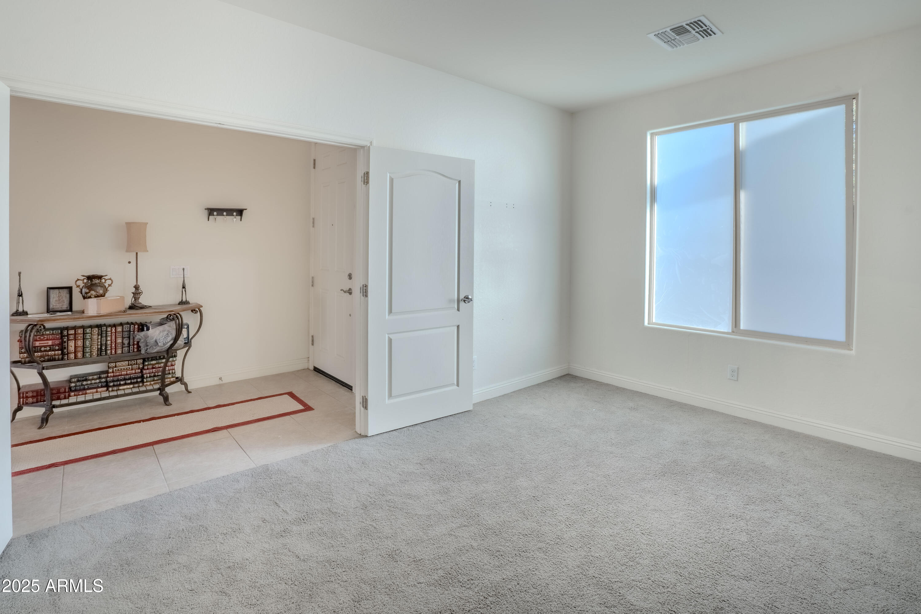 38076 W SAN CAPISTRANO Avenue
