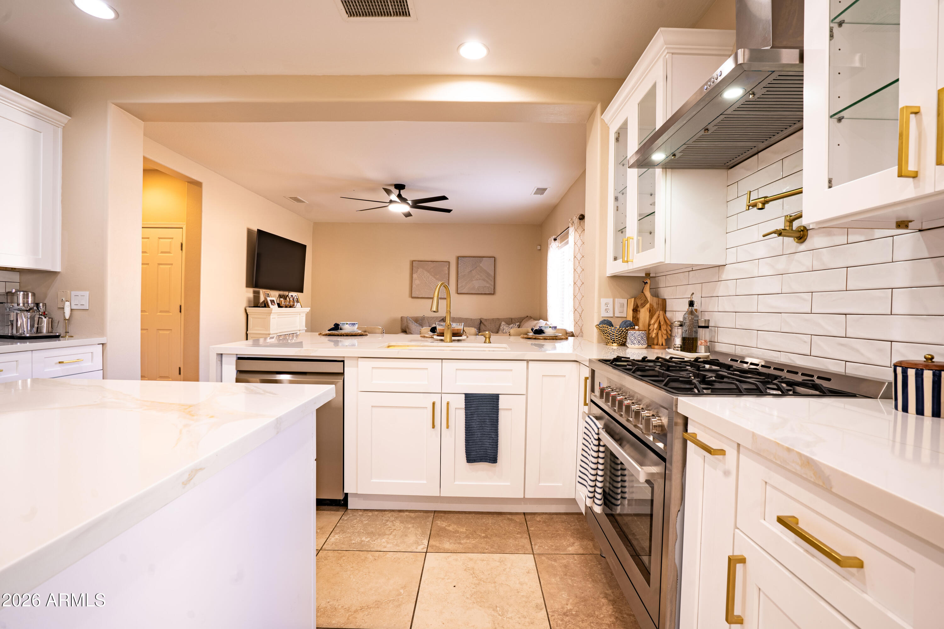 44346 W CYPRESS Lane