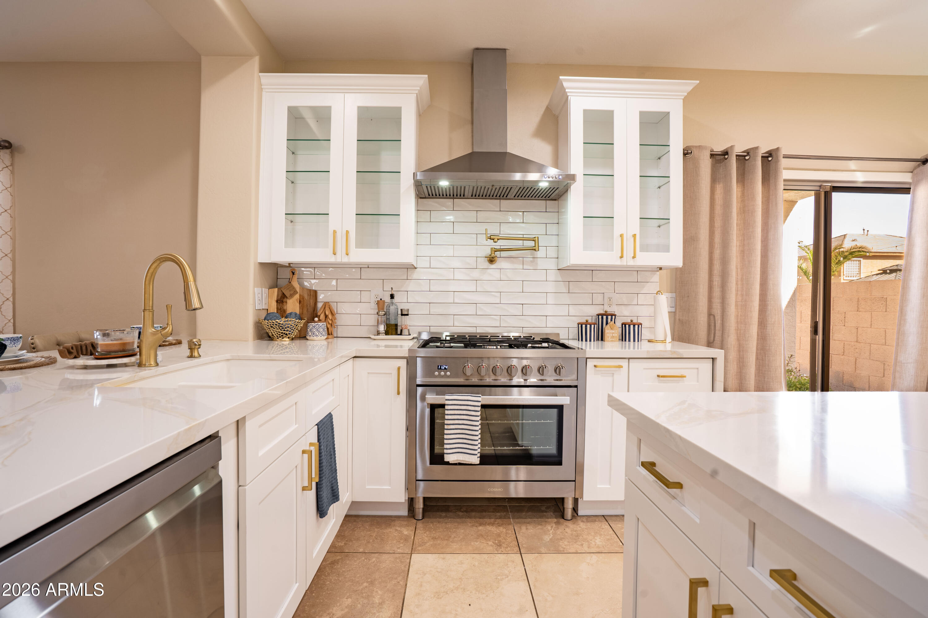 44346 W CYPRESS Lane