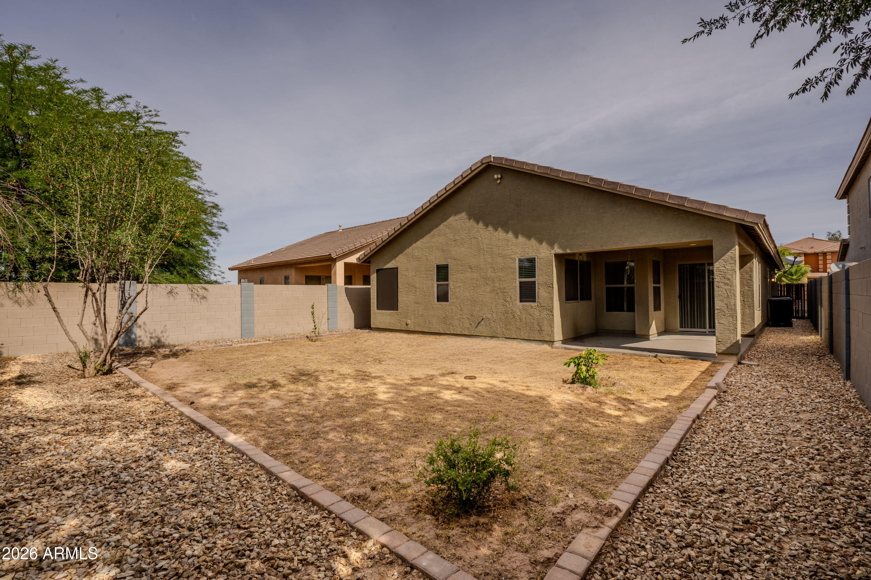 44633 W YUCCA Lane