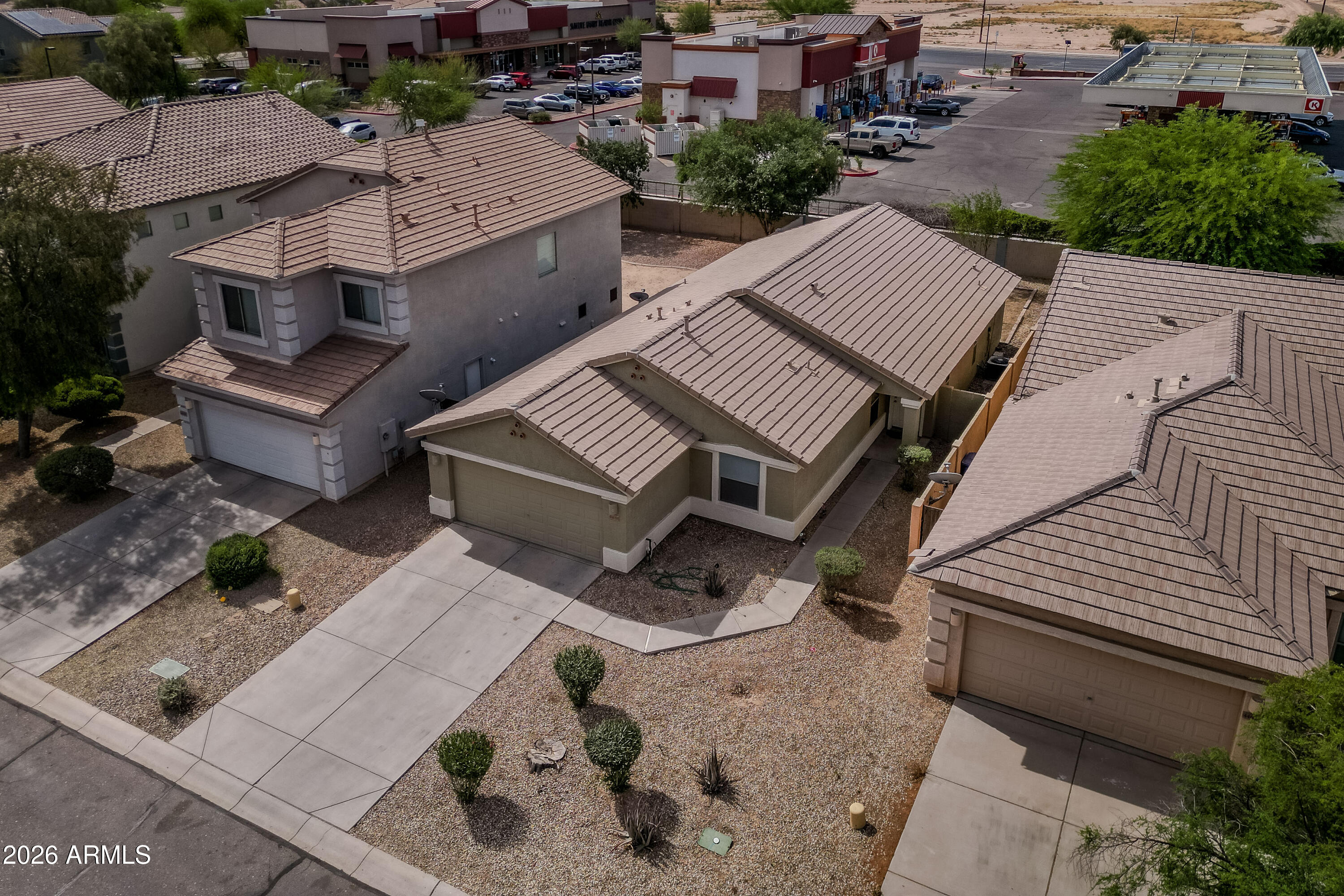 44633 W YUCCA Lane