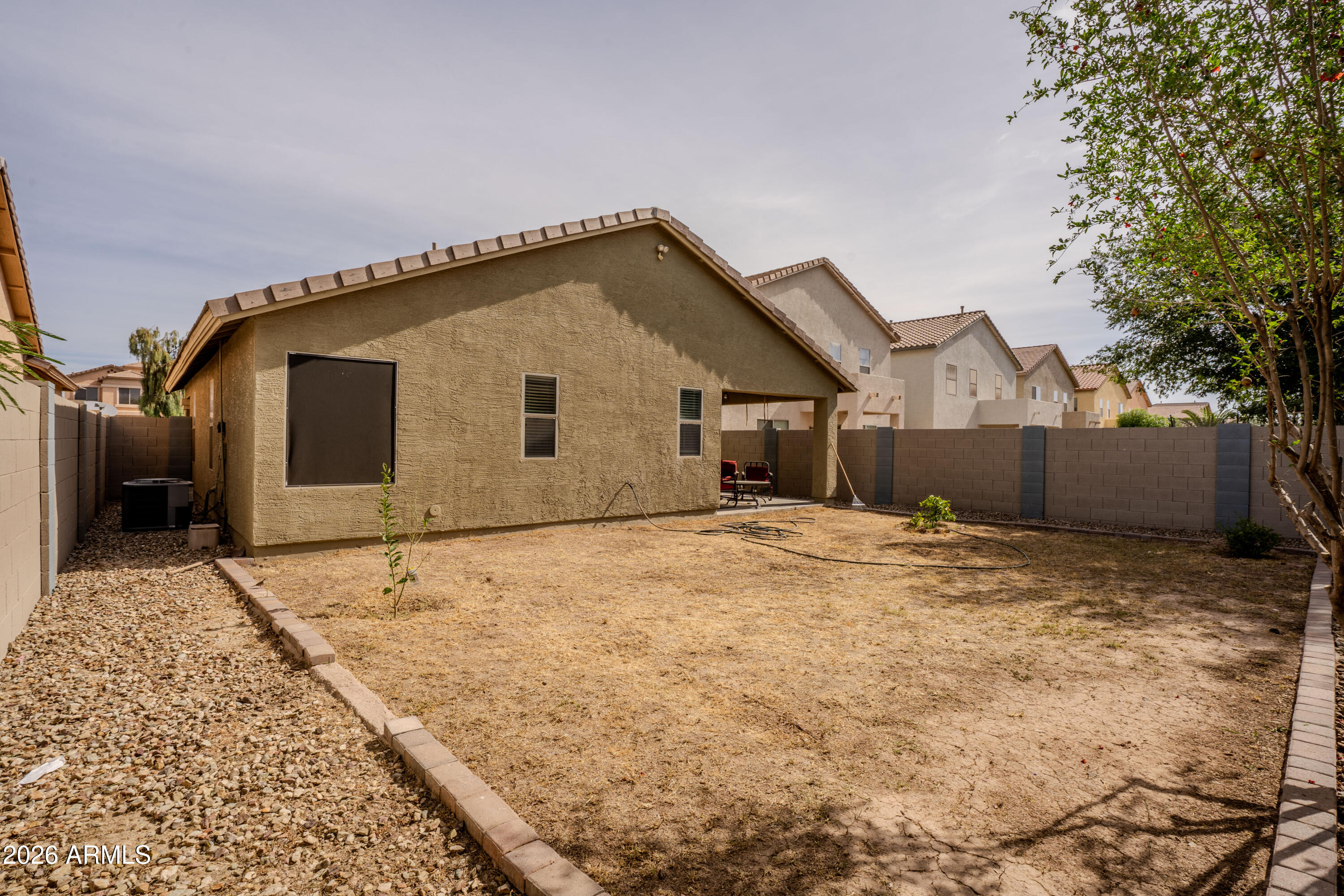 44633 W YUCCA Lane