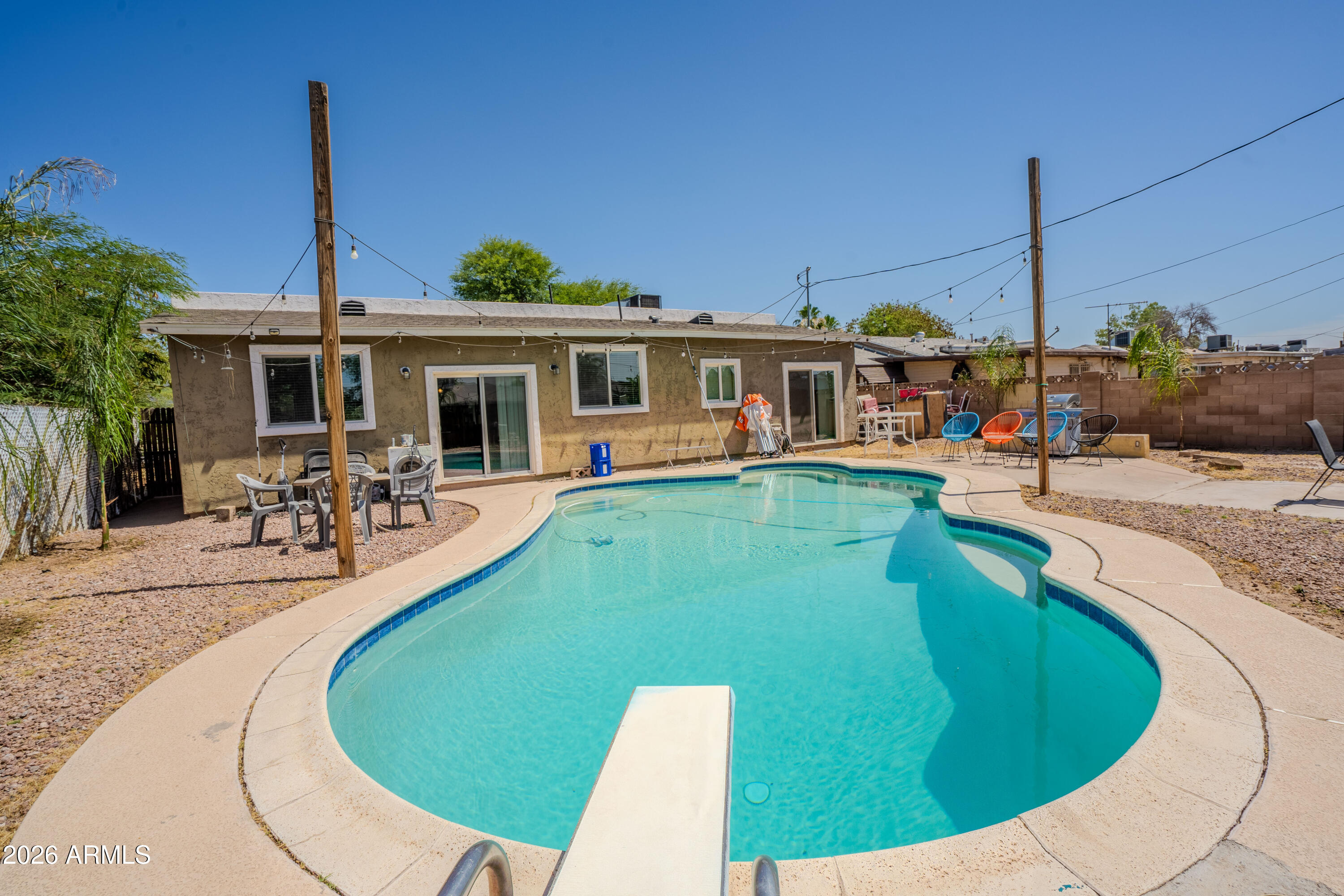 3801 W WILSHIRE Drive