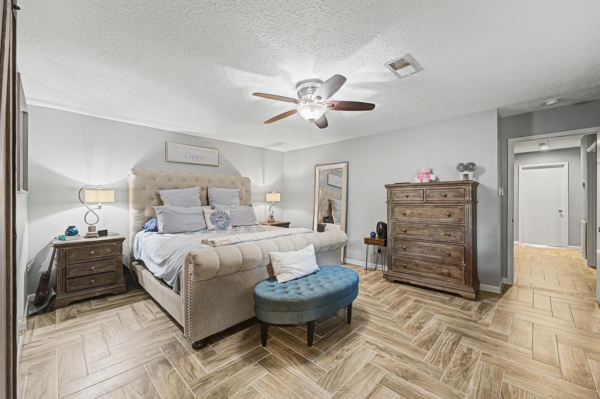 2211 River Falls Drive