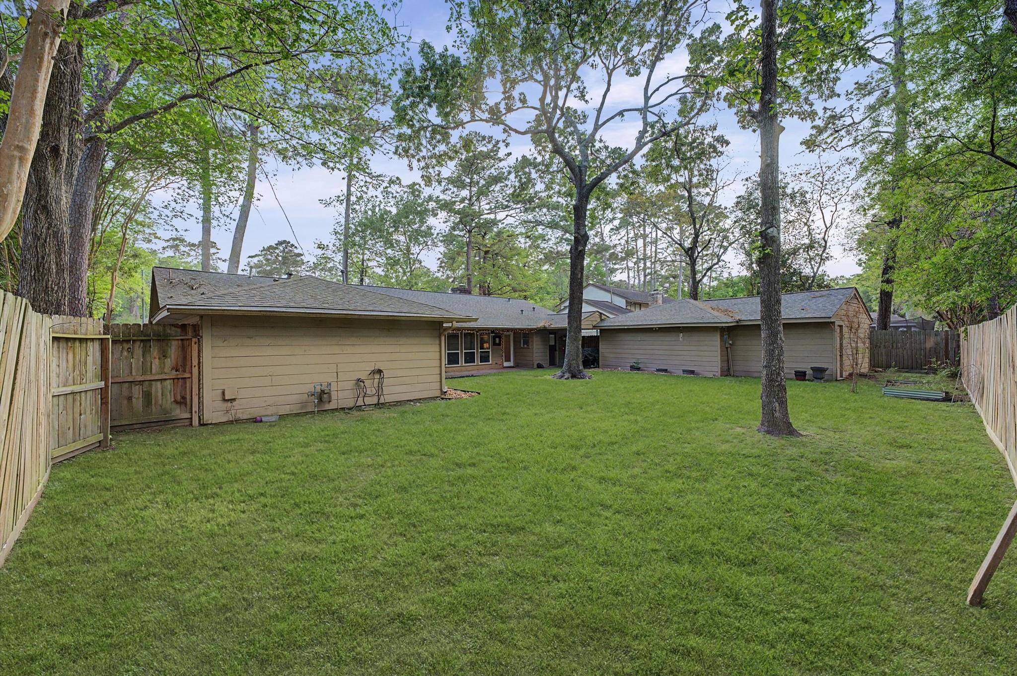 2211 River Falls Drive