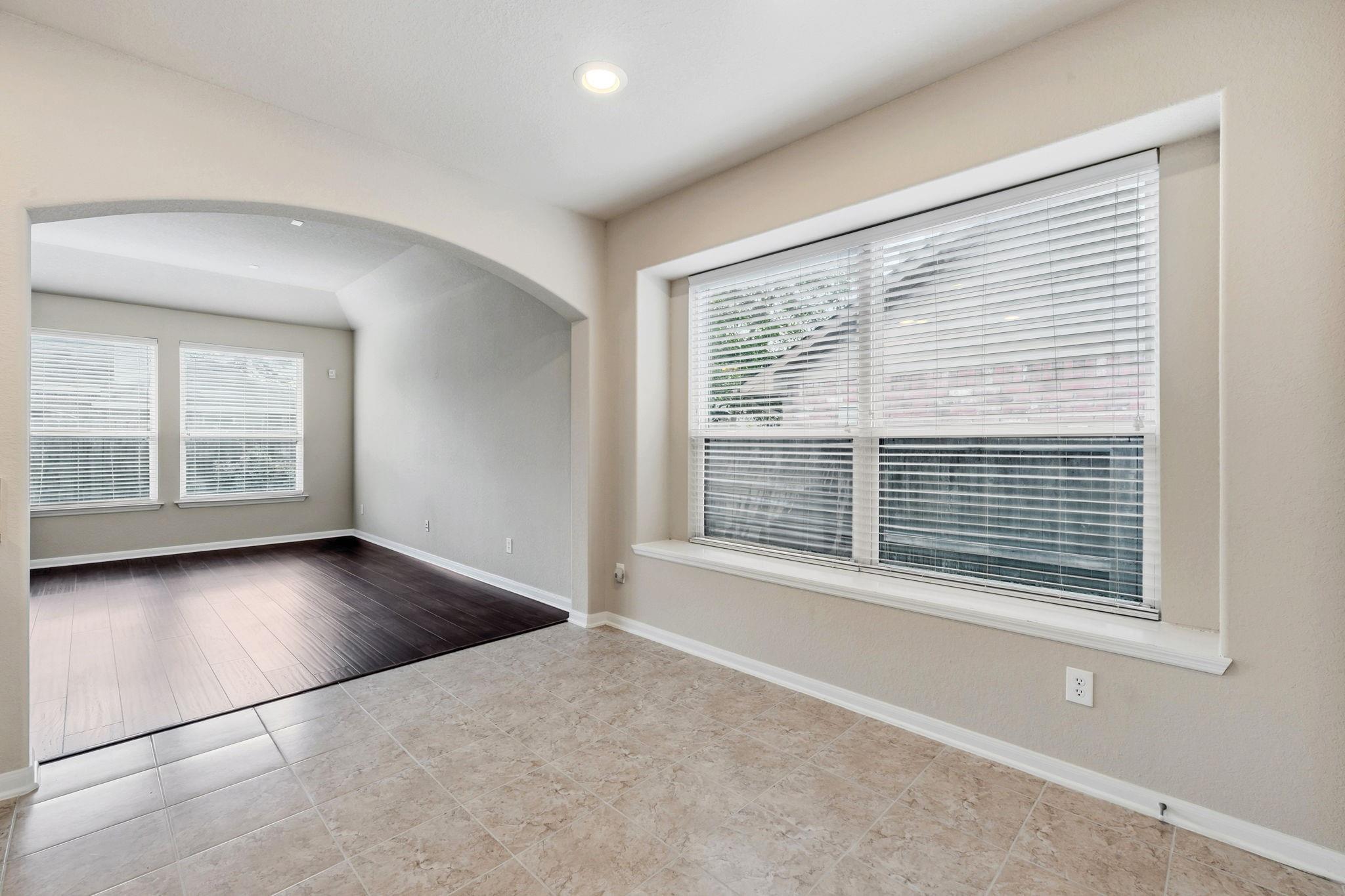 13814 Parkers Cove