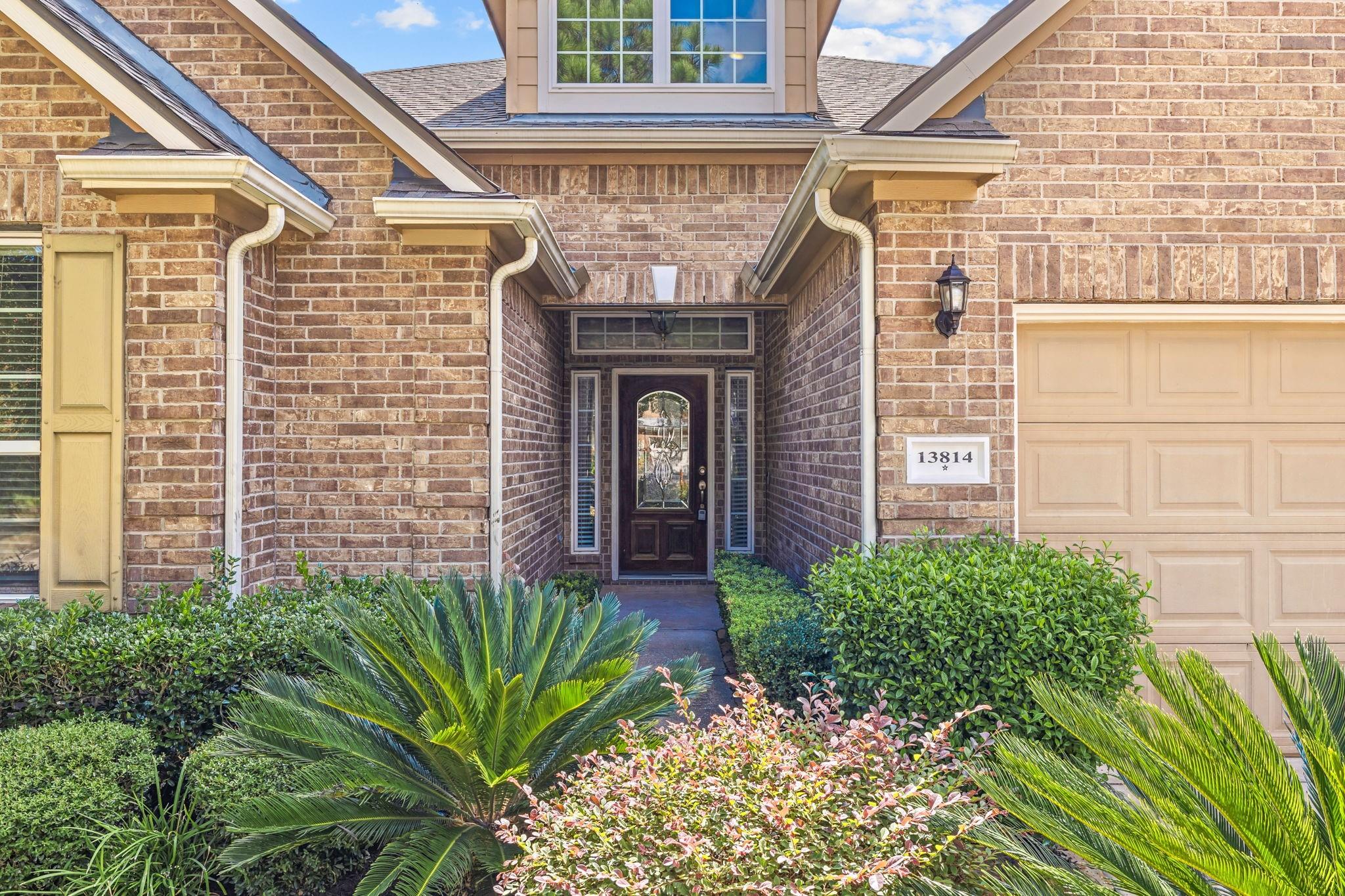13814 Parkers Cove