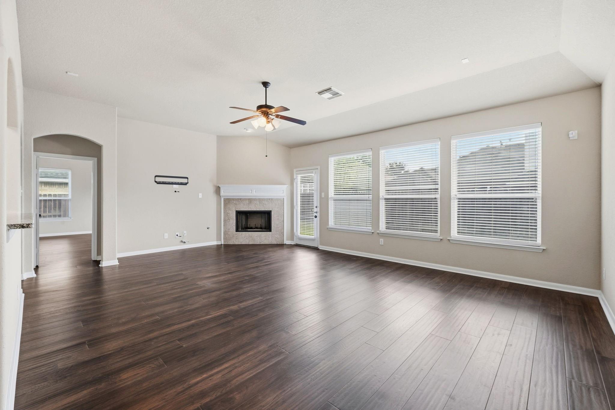 13814 Parkers Cove