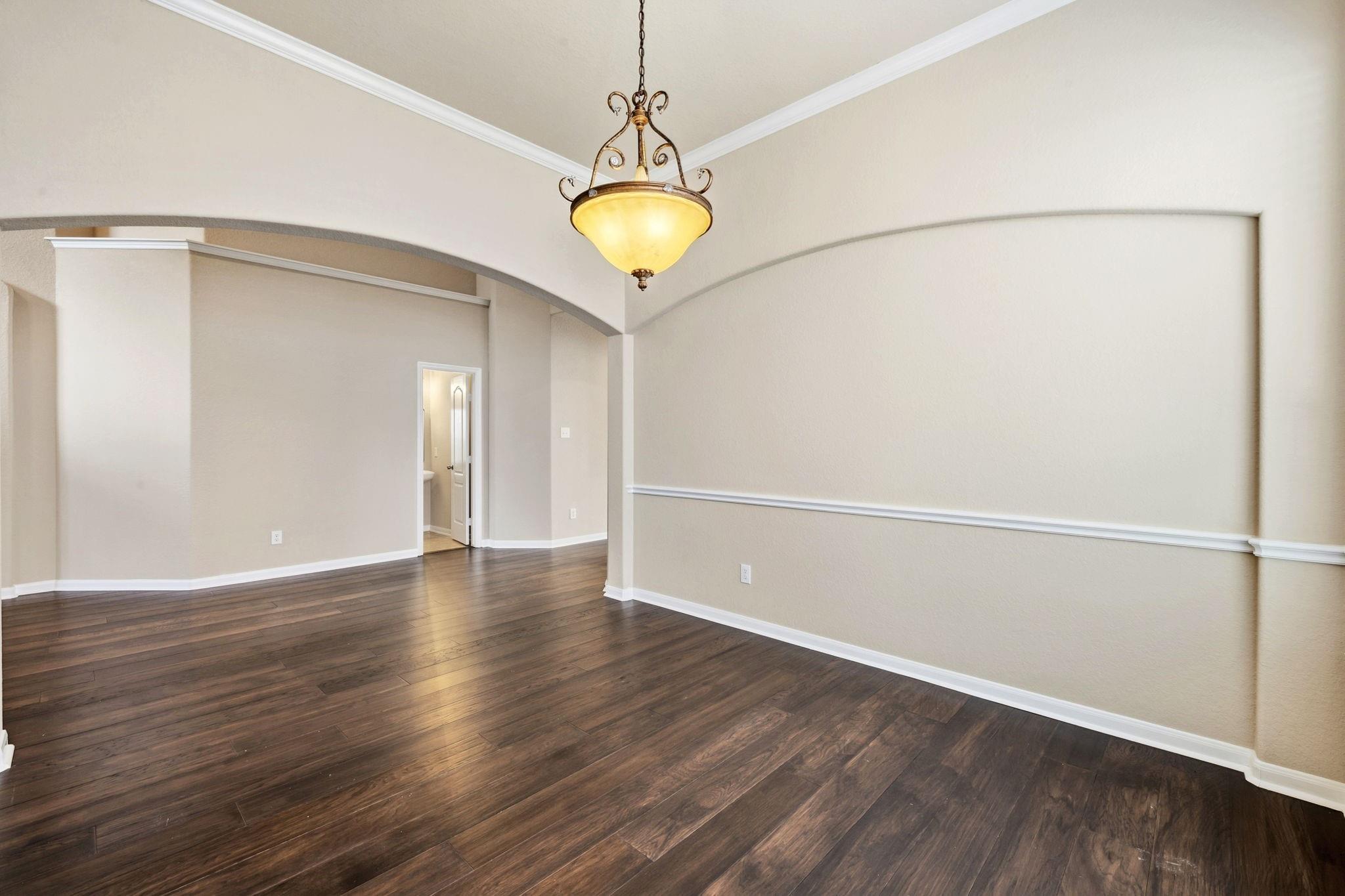 13814 Parkers Cove