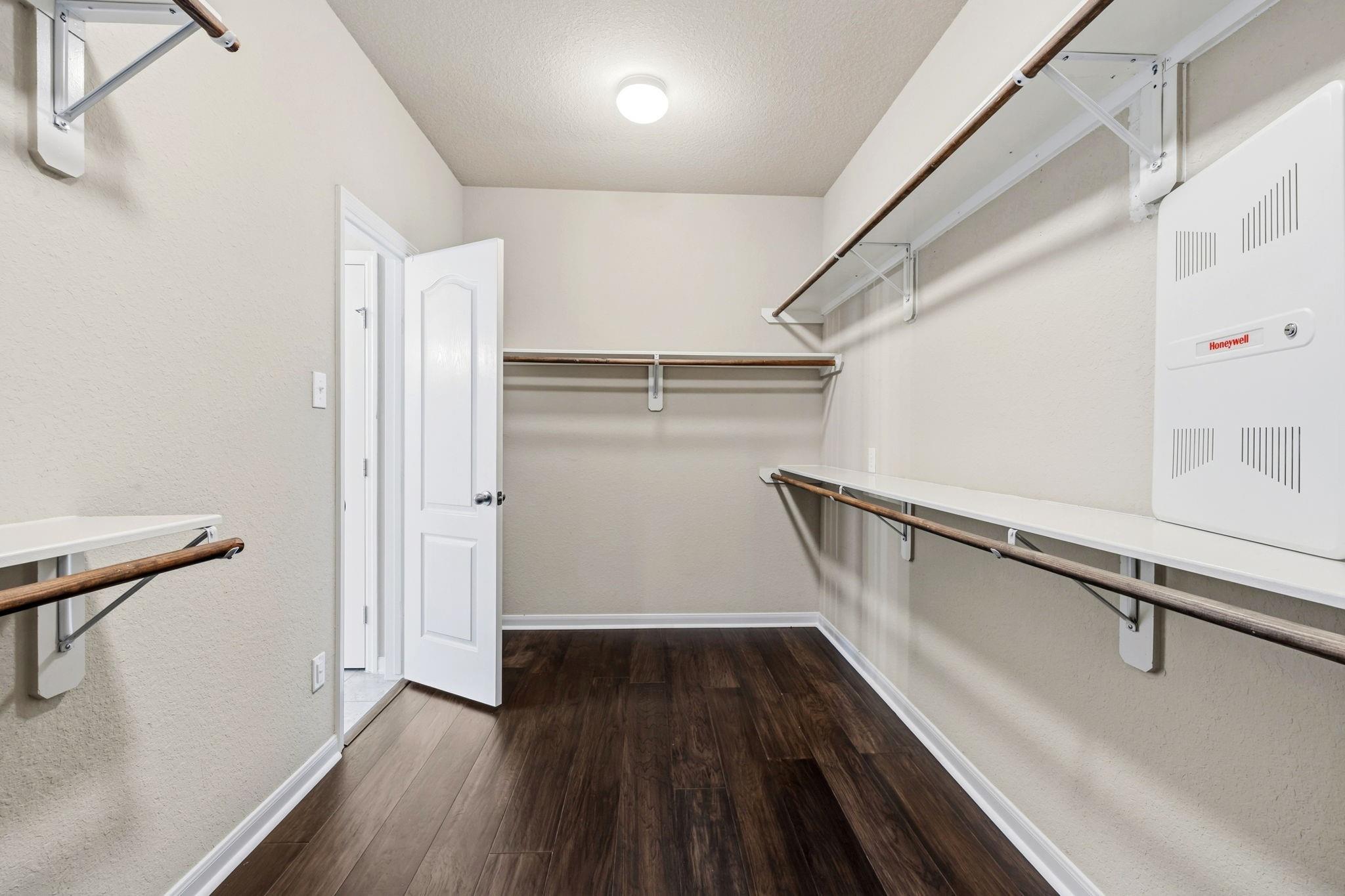 13814 Parkers Cove