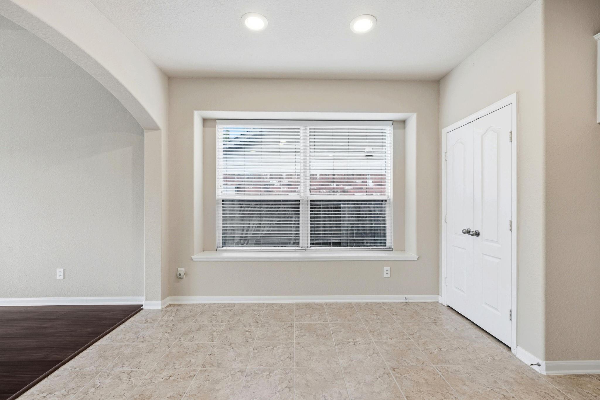 13814 Parkers Cove