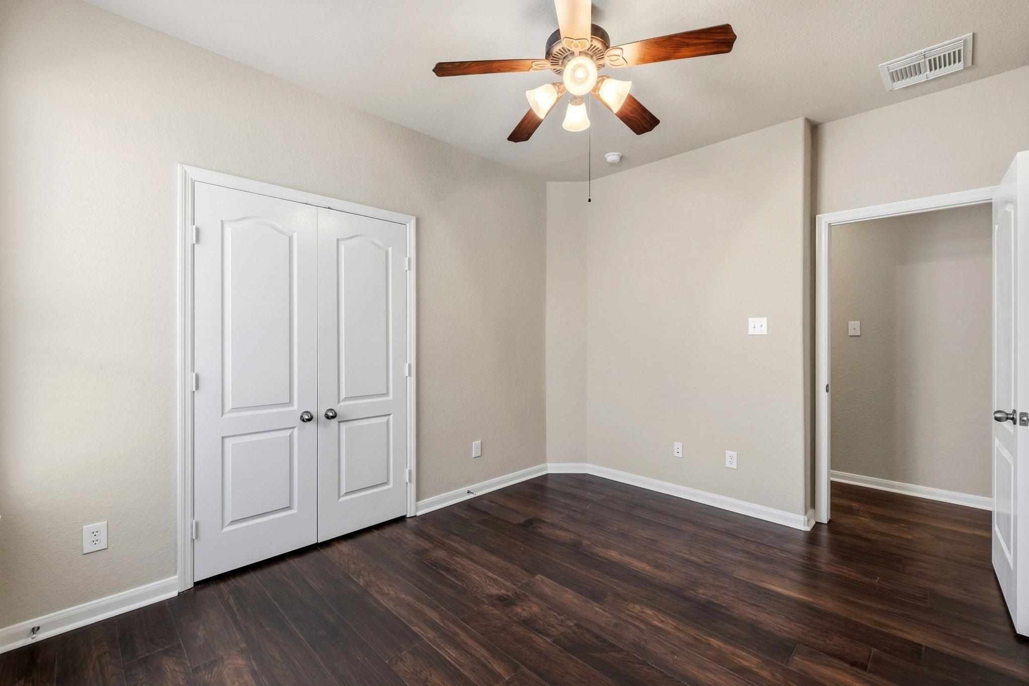 13814 Parkers Cove