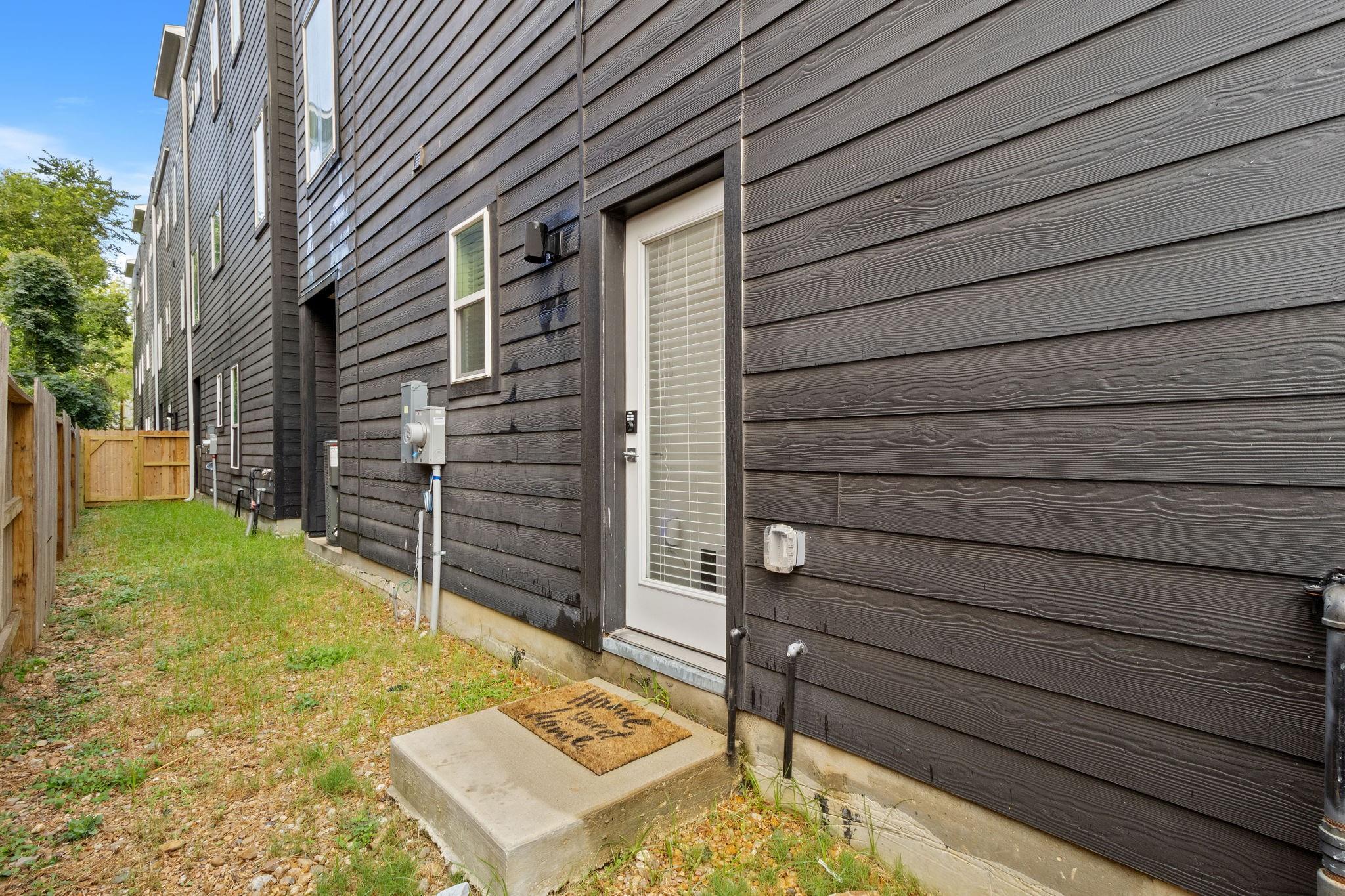 517 Schweikhardt Street