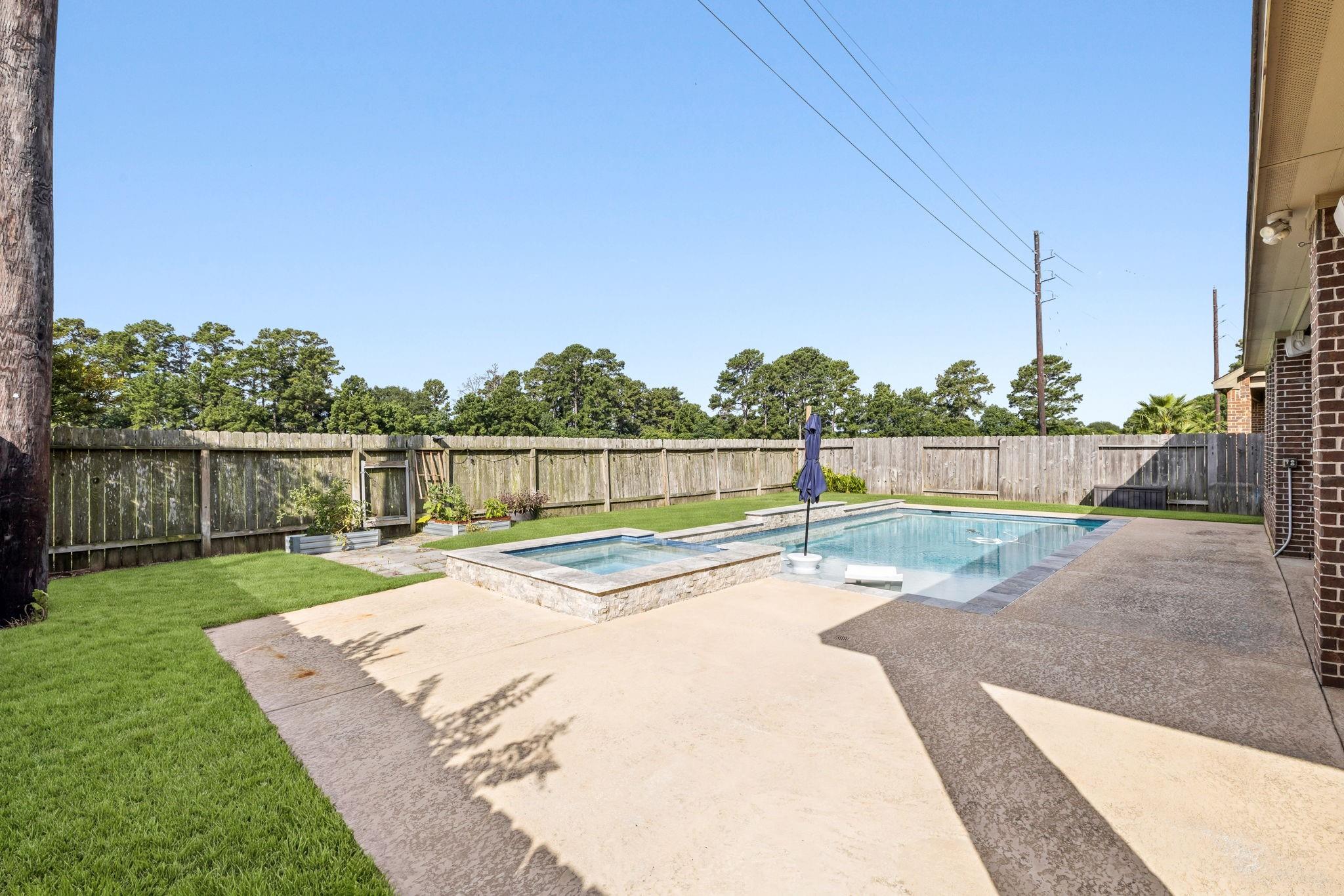 13407 Cameron Reach Drive