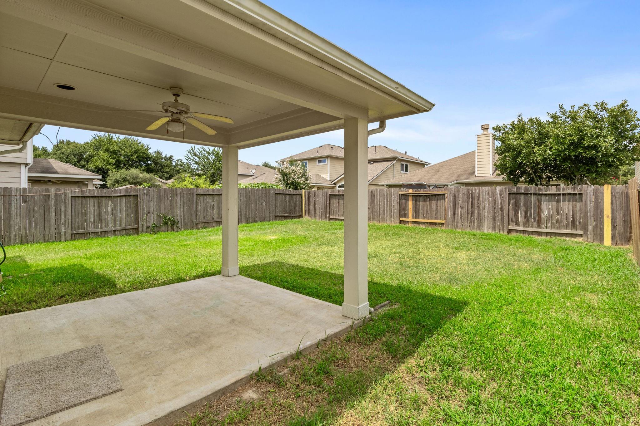 915 Crestmont Trail Drive