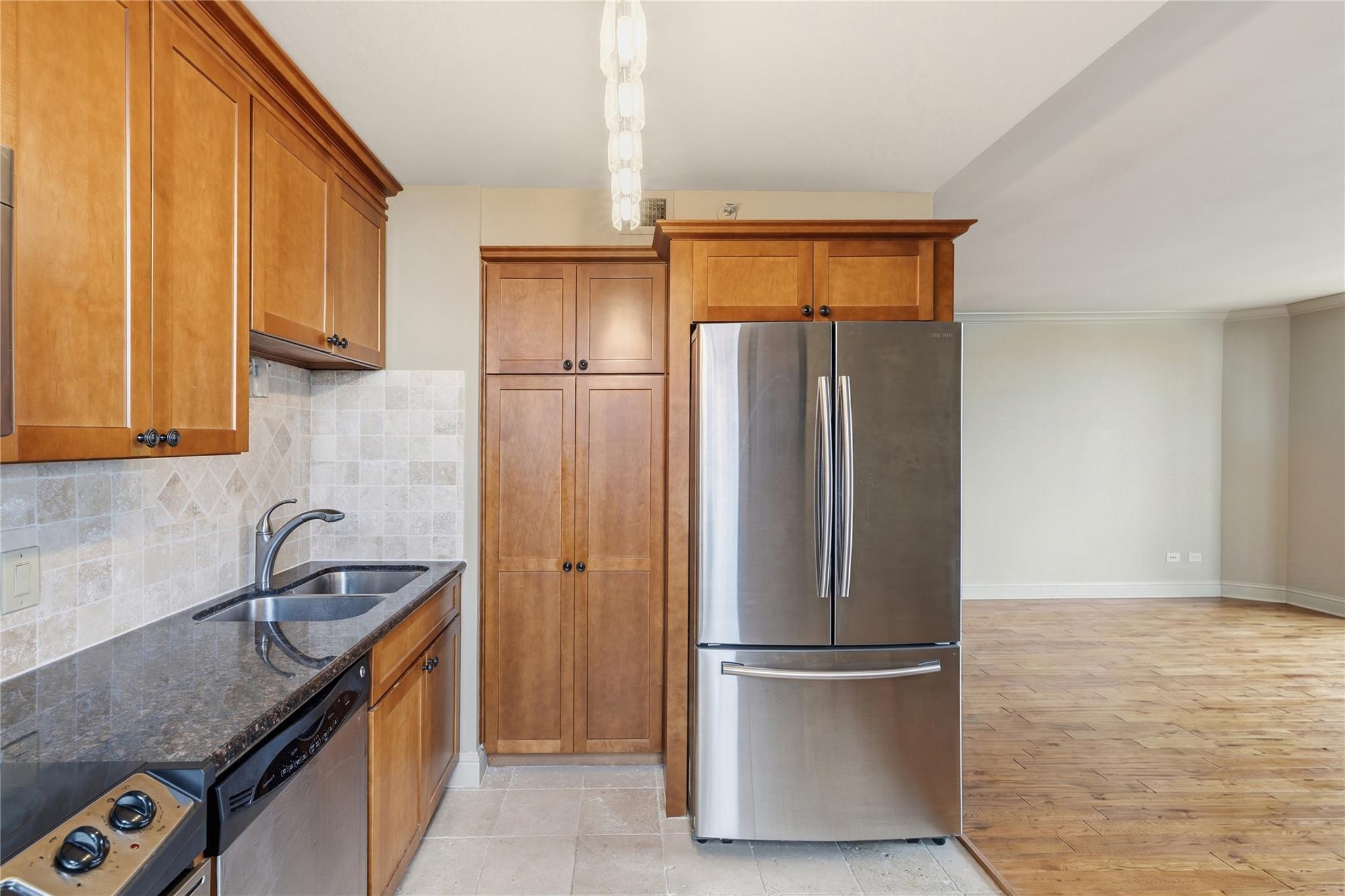 1111 Caroline Street # 2611