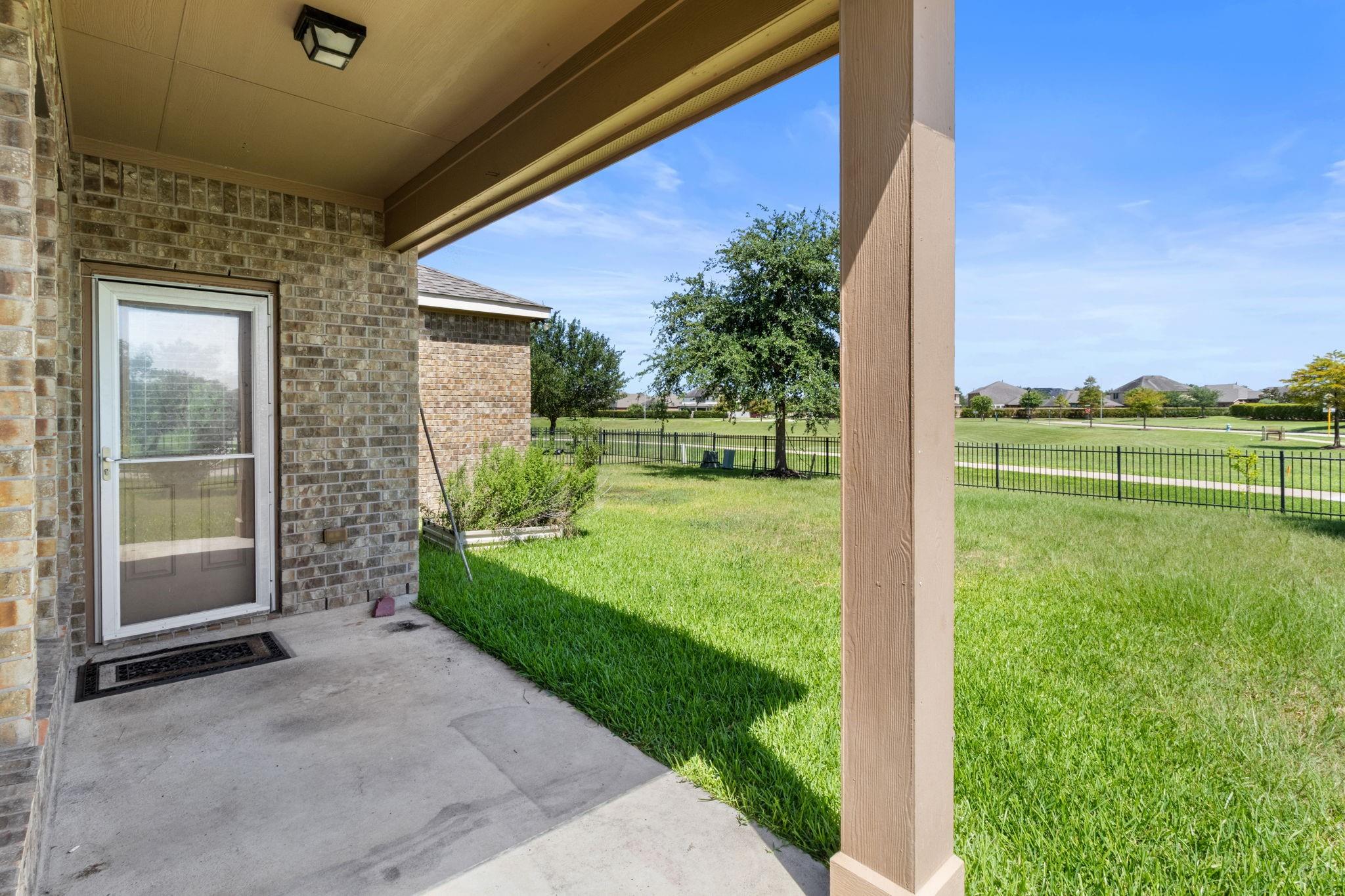 20907 Sedgefield Meadow Cir