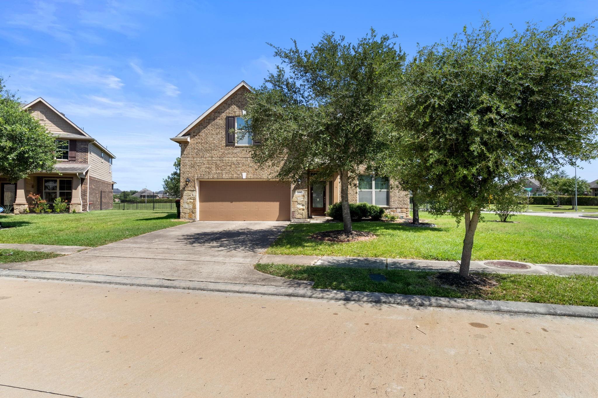 20907 Sedgefield Meadow Cir