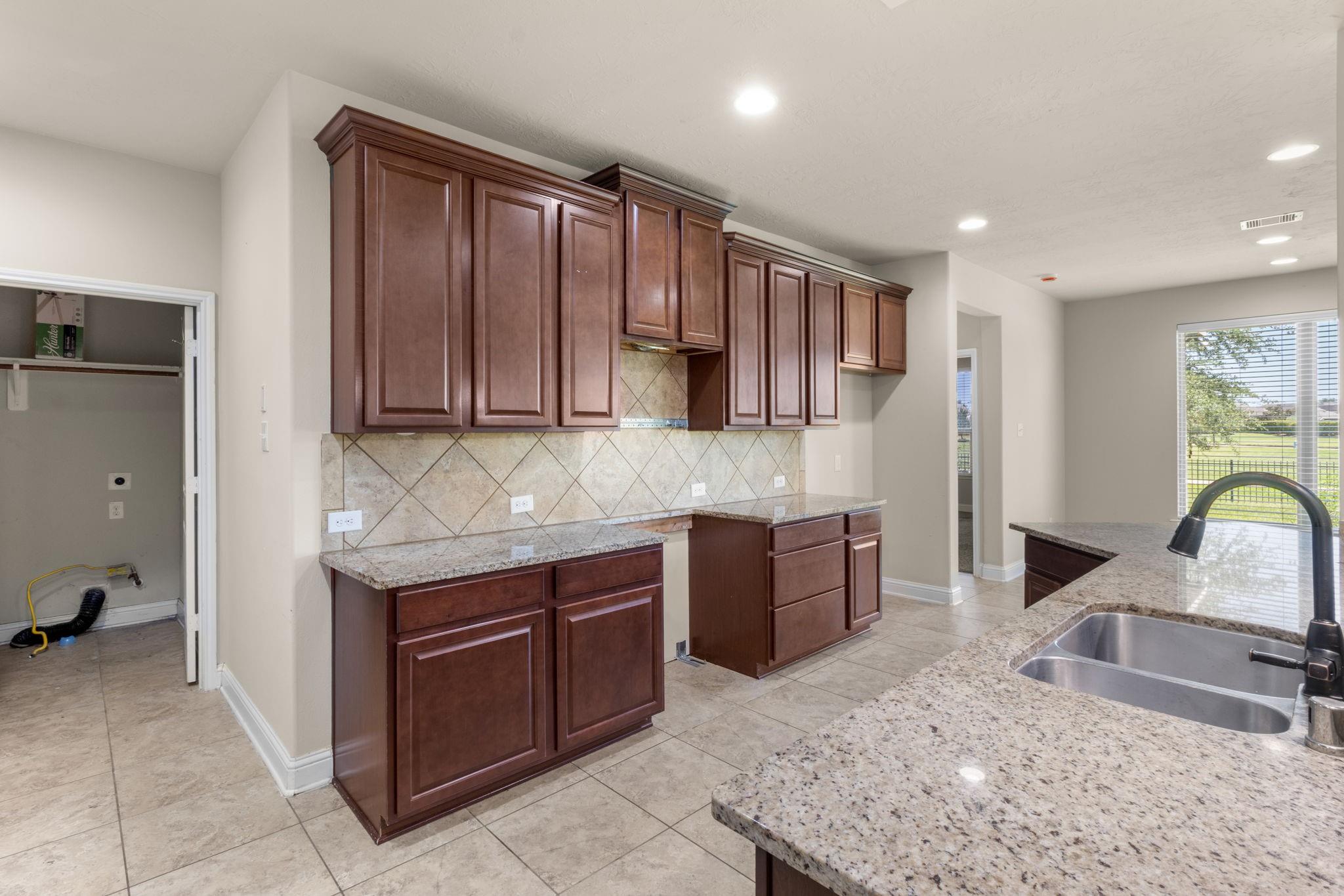 20907 Sedgefield Meadow Cir