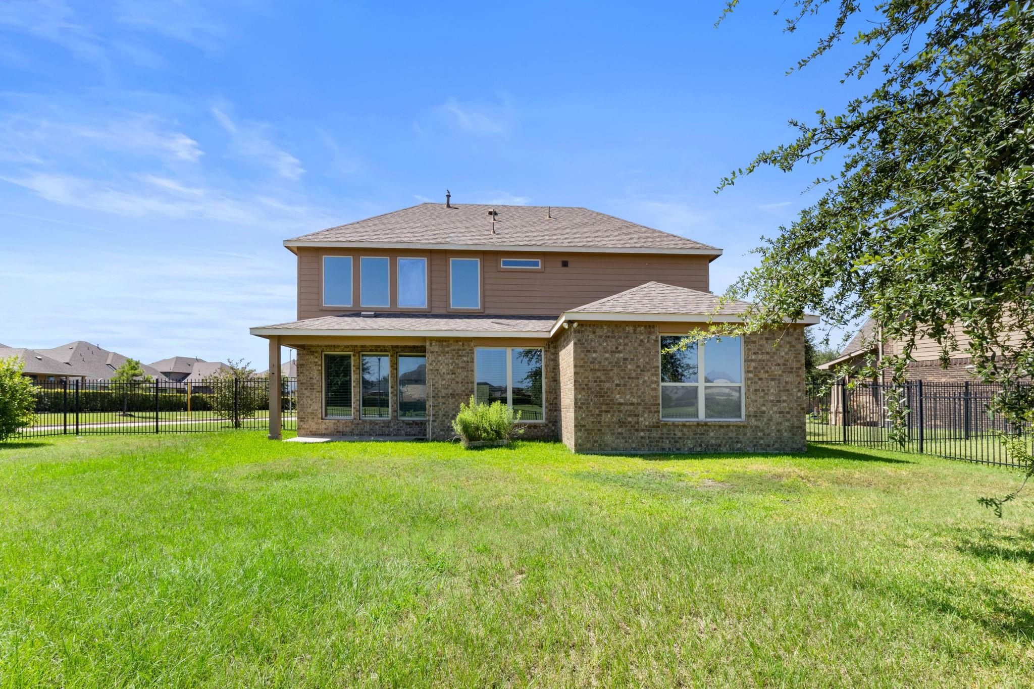 20907 Sedgefield Meadow Cir
