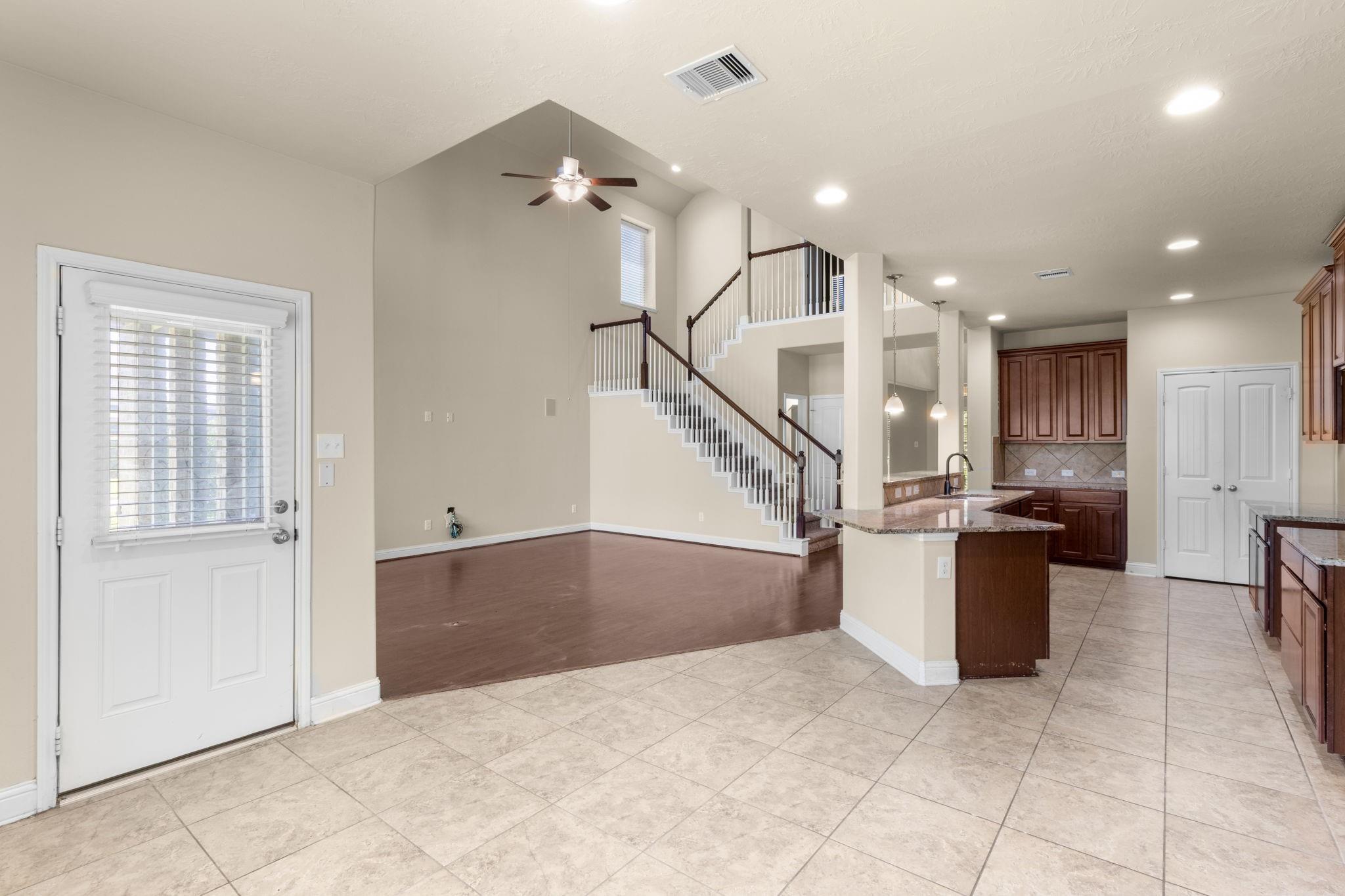 20907 Sedgefield Meadow Cir