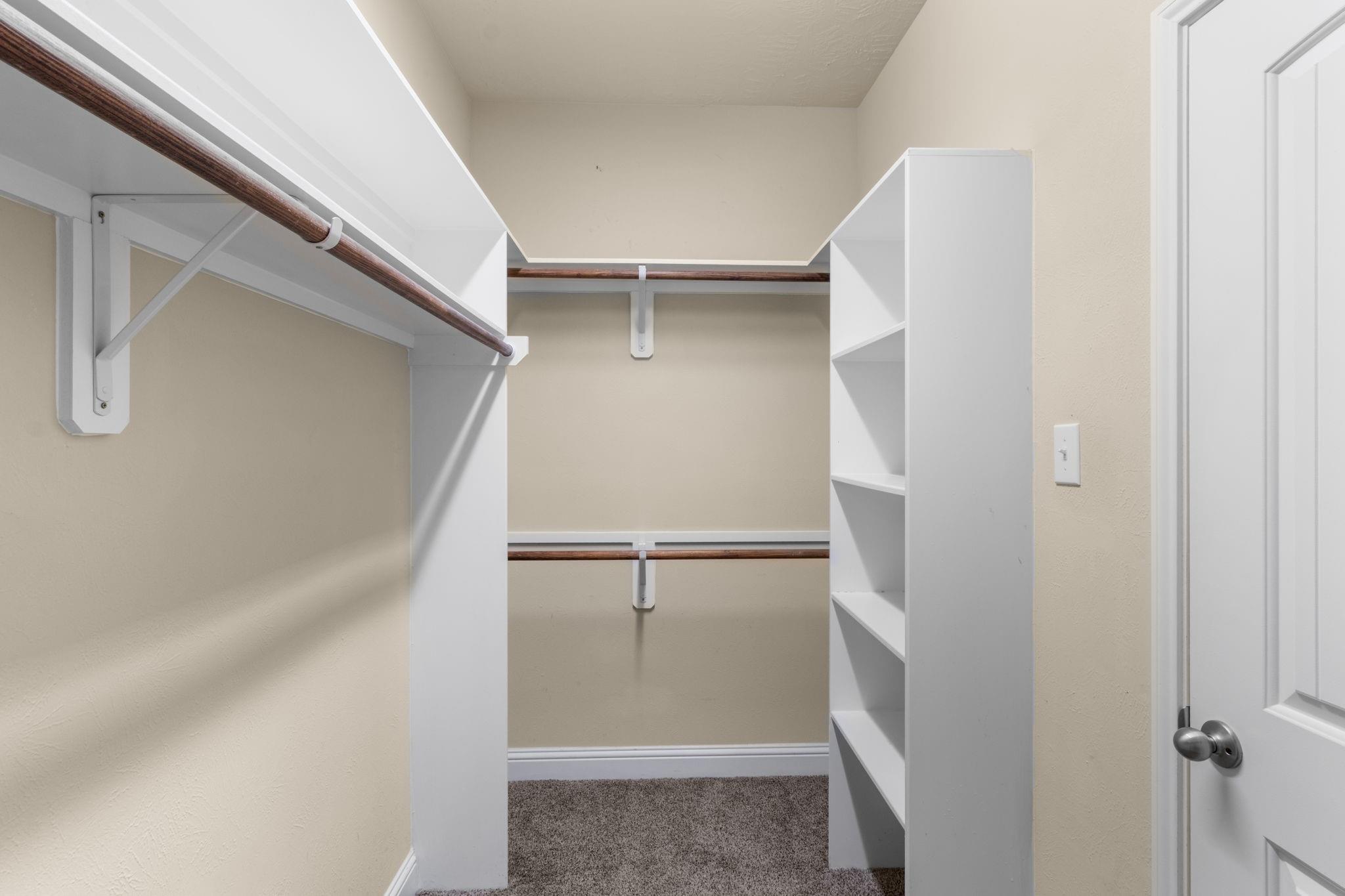 20907 Sedgefield Meadow Cir