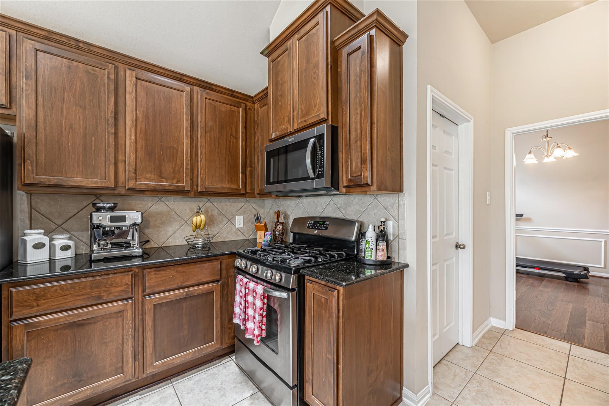 119 Emerald Loch Lane