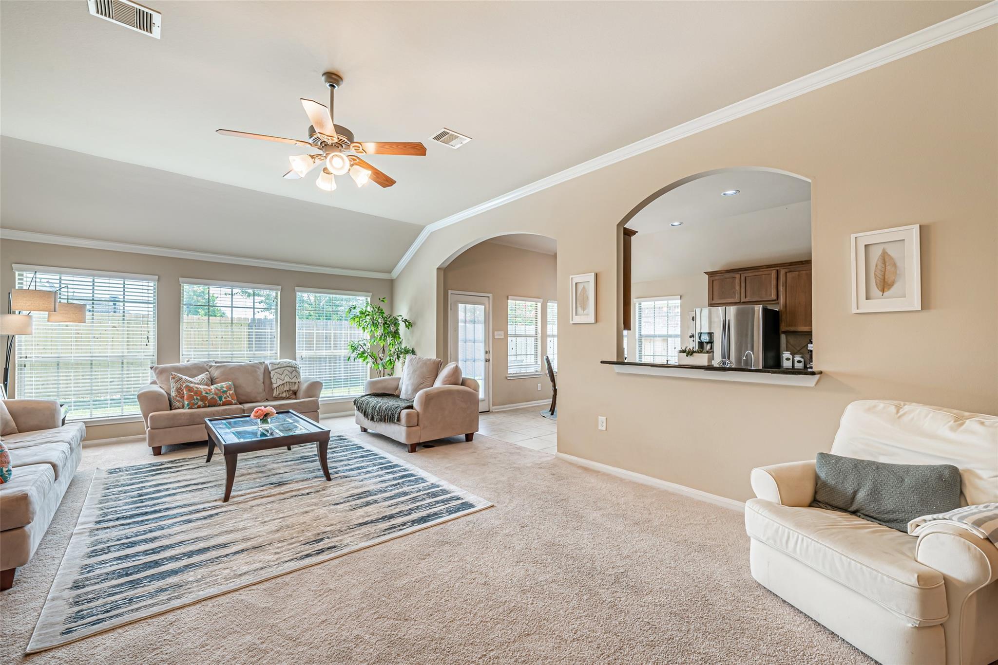 119 Emerald Loch Lane