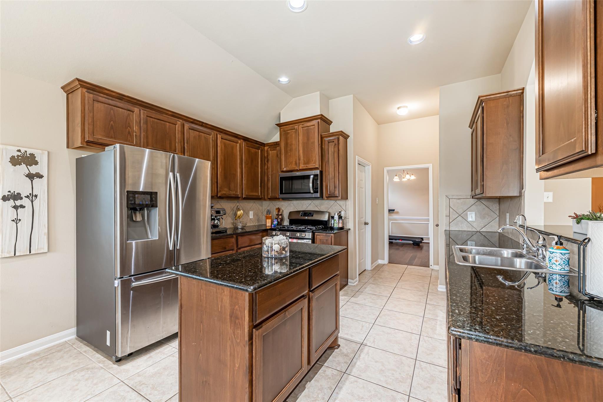 119 Emerald Loch Lane