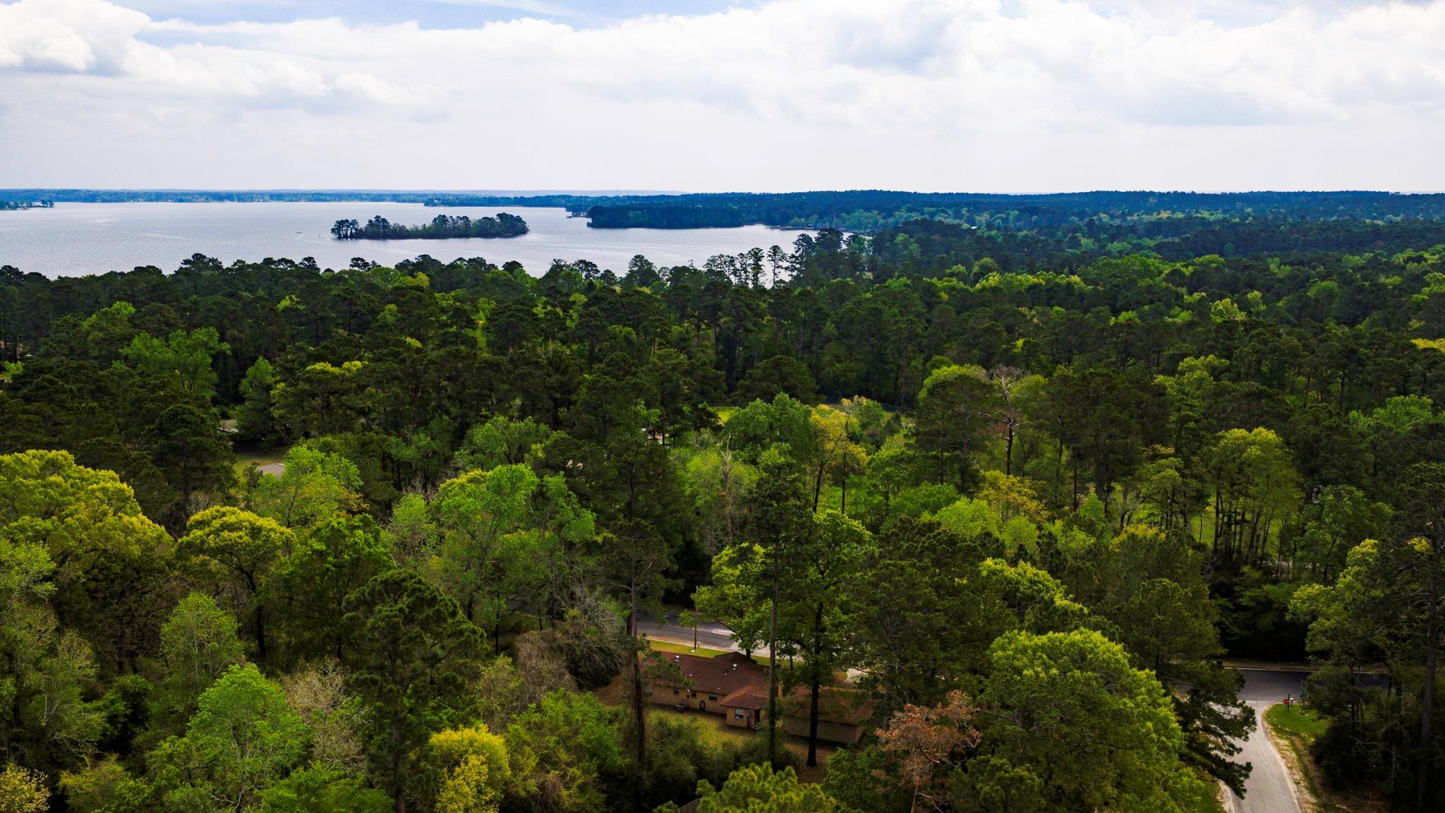 163 Westwood Drive E