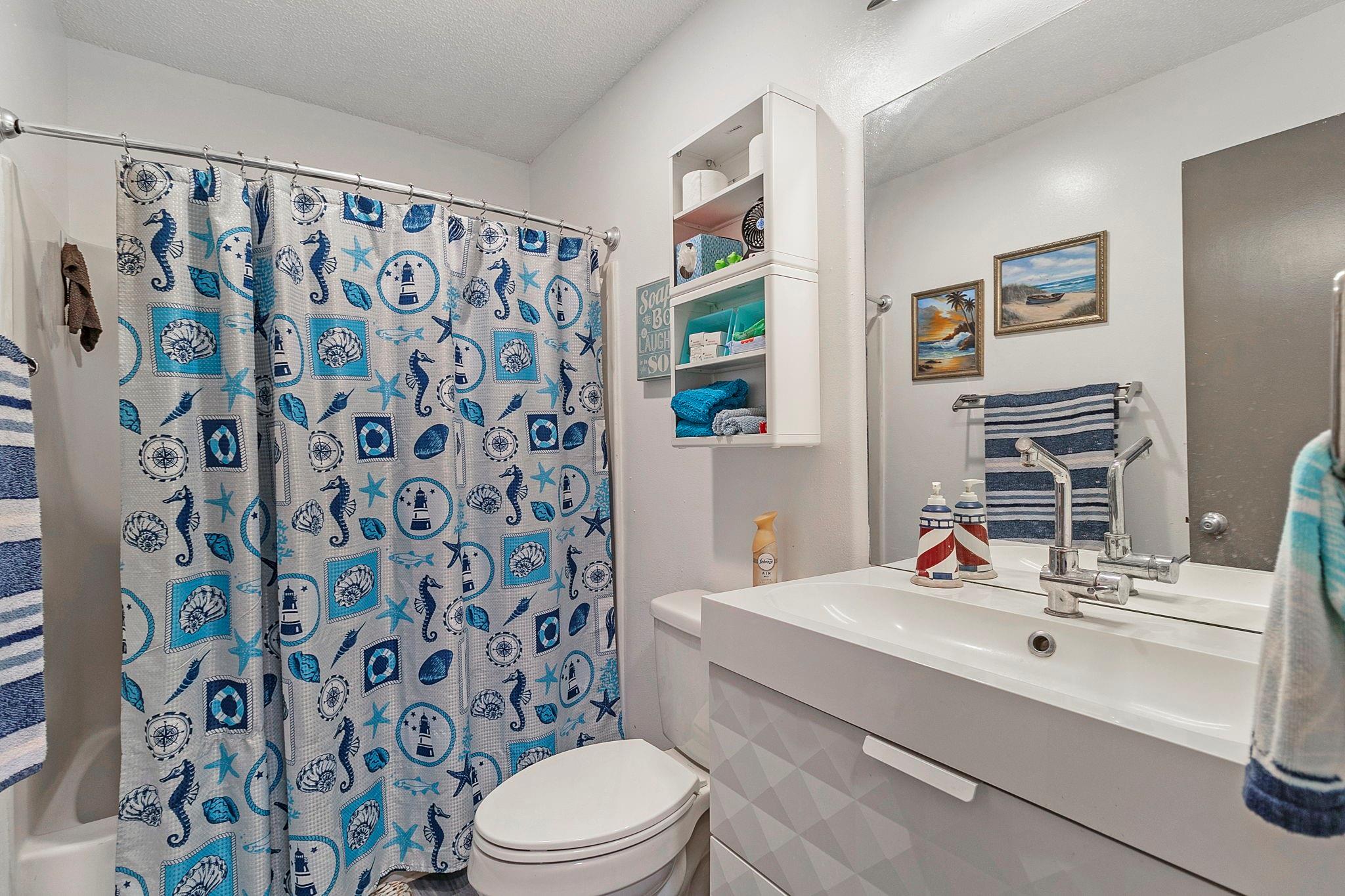 17 Townhouse Lane
