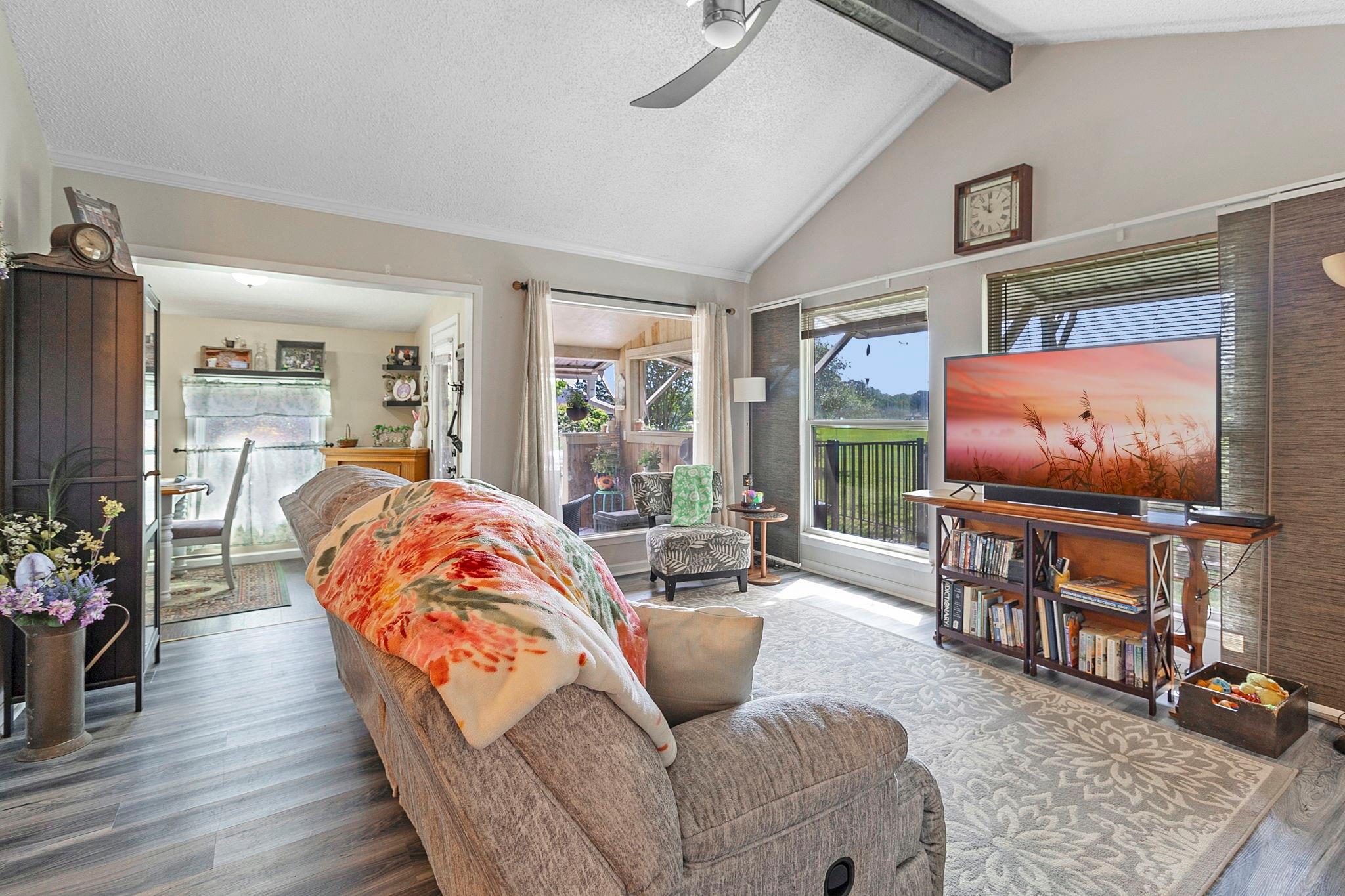 17 Townhouse Lane