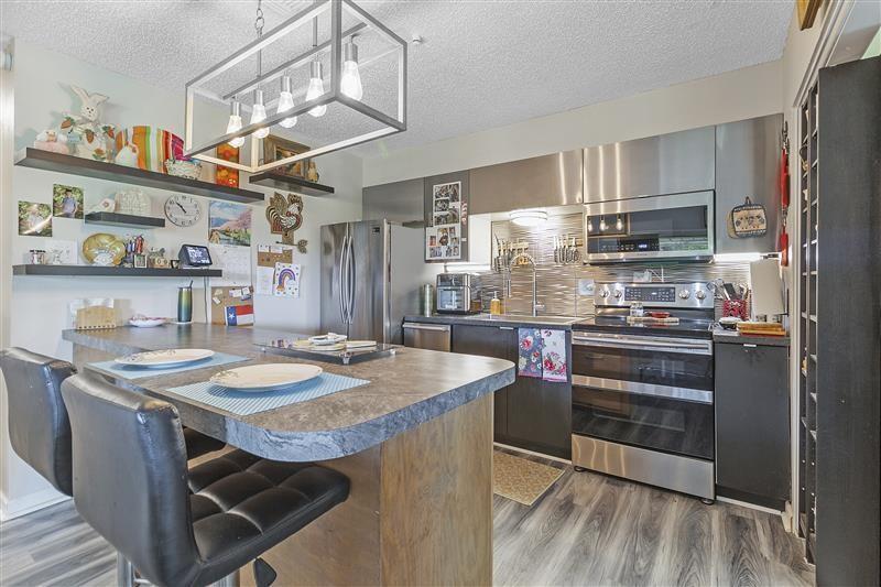 17 Townhouse Lane