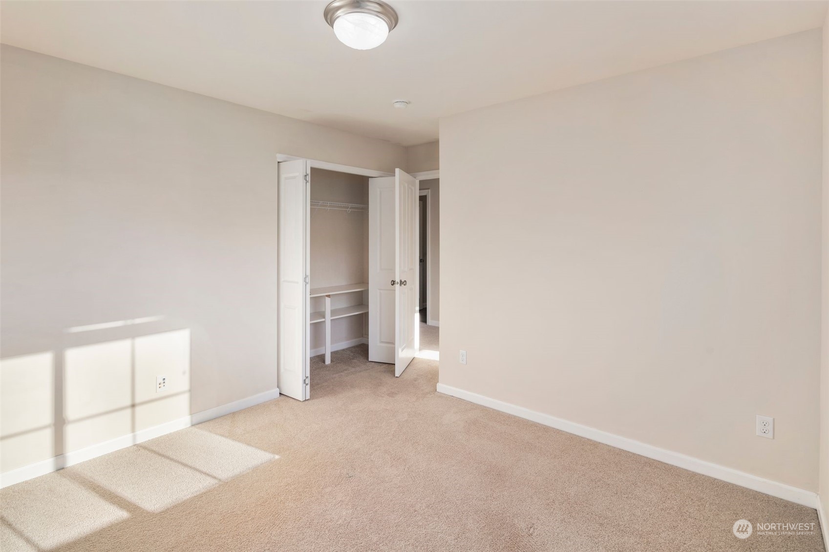 7147 286th Place NW