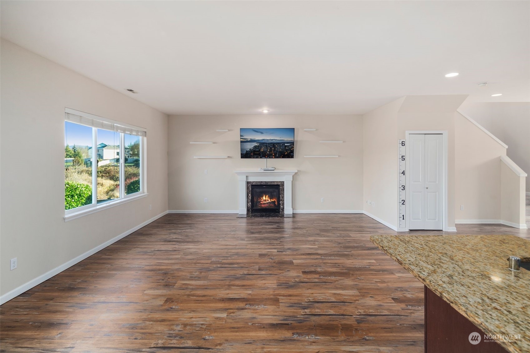 7147 286th Place NW