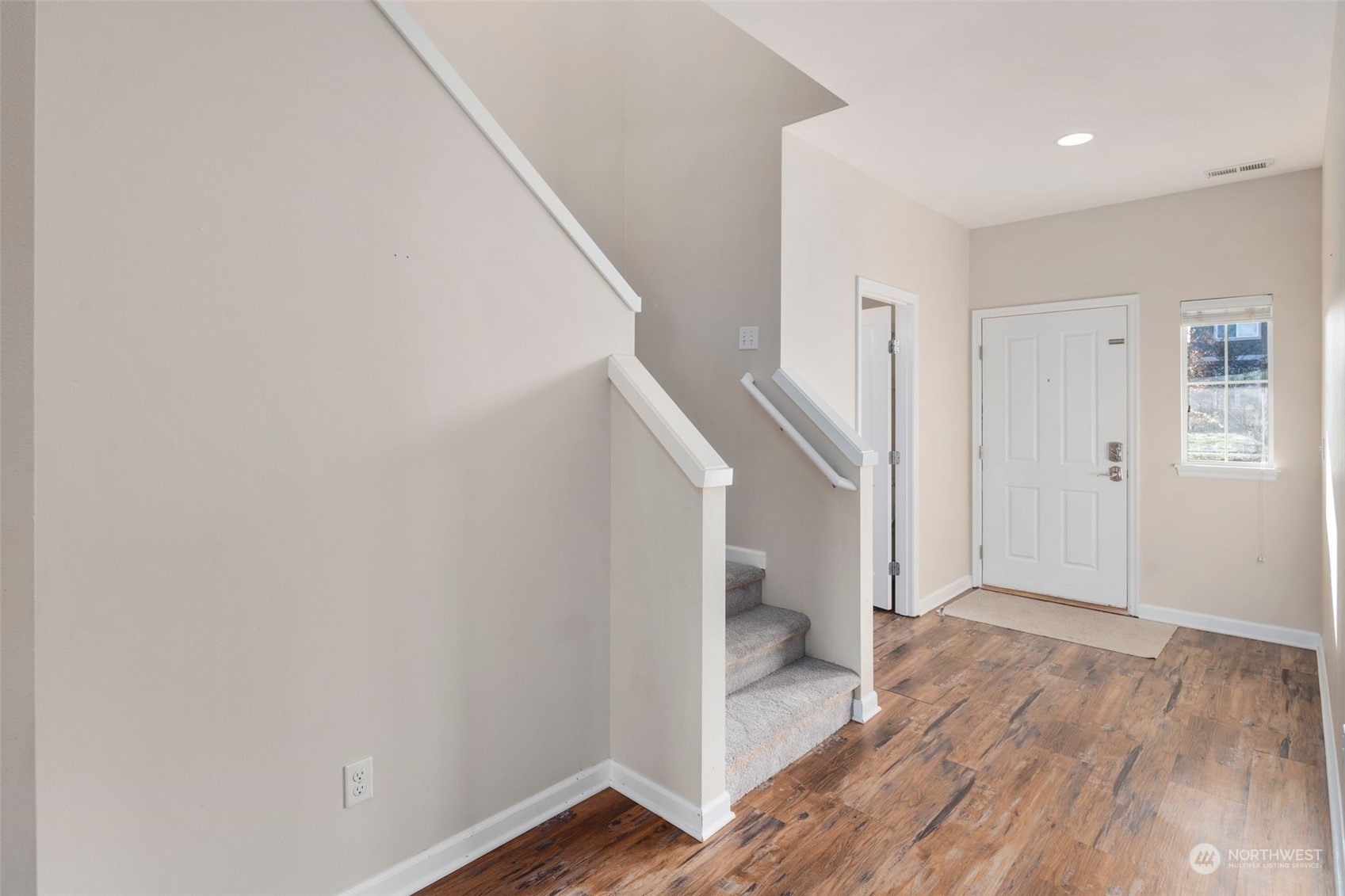 7147 286th Place NW