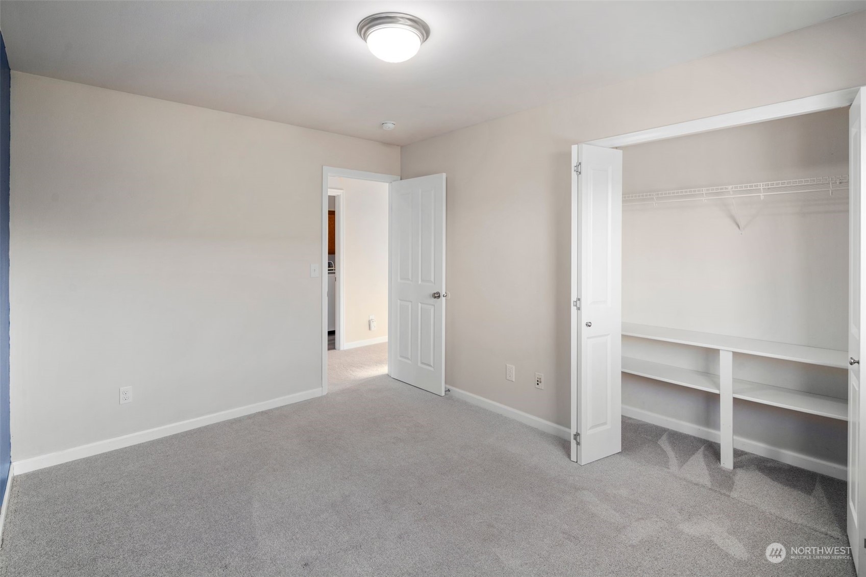 7147 286th Place NW