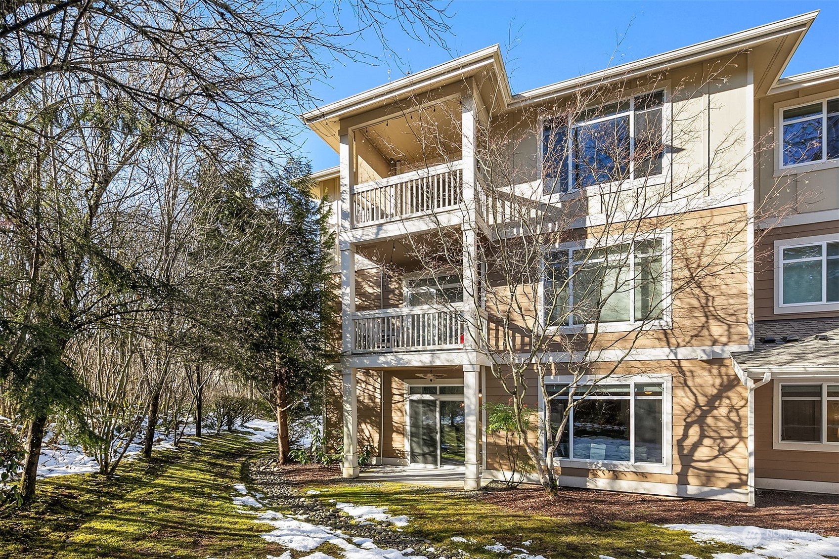 23943 NE 115th Lane Unit: 102