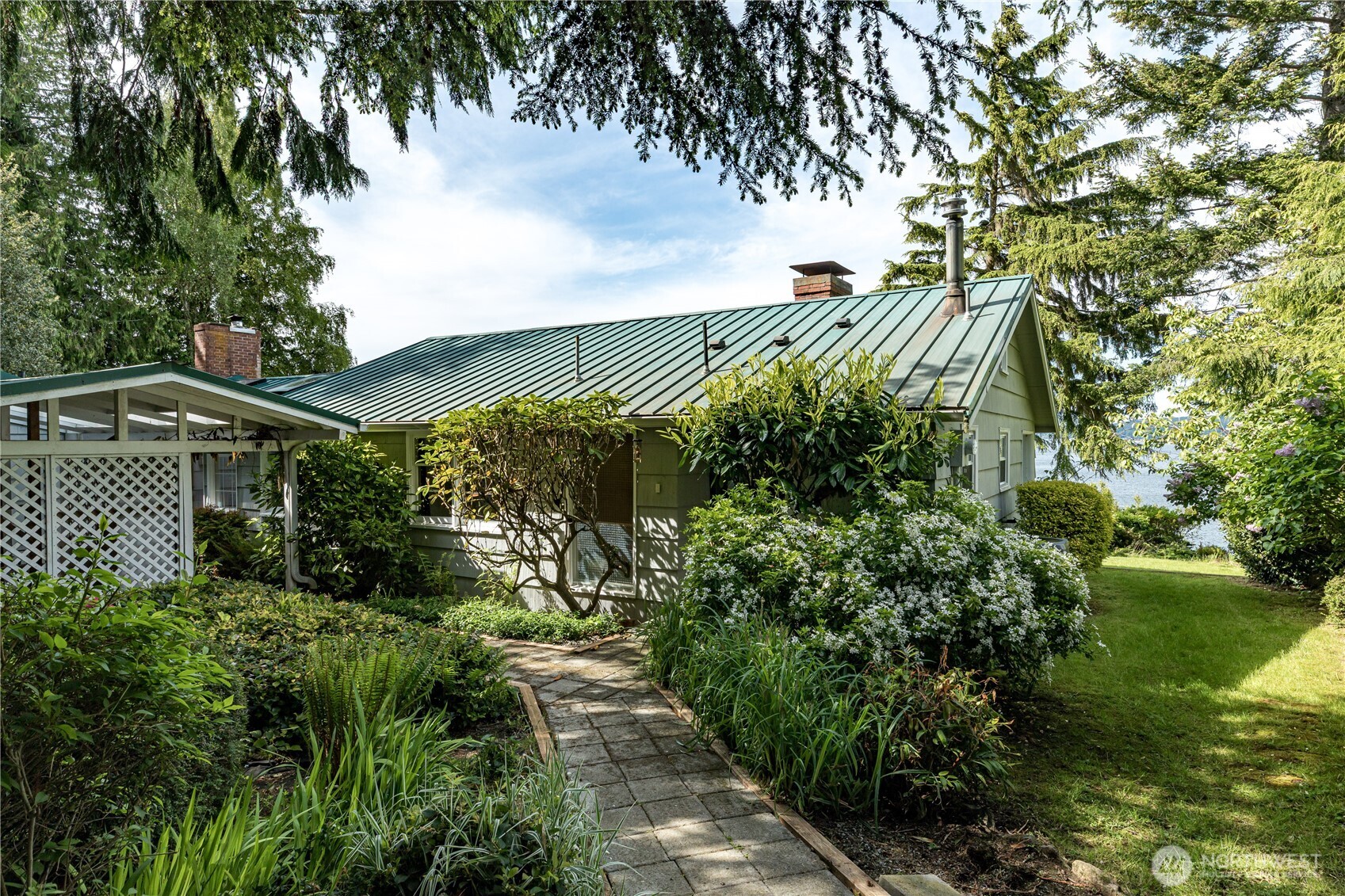 3115 Saratoga Road