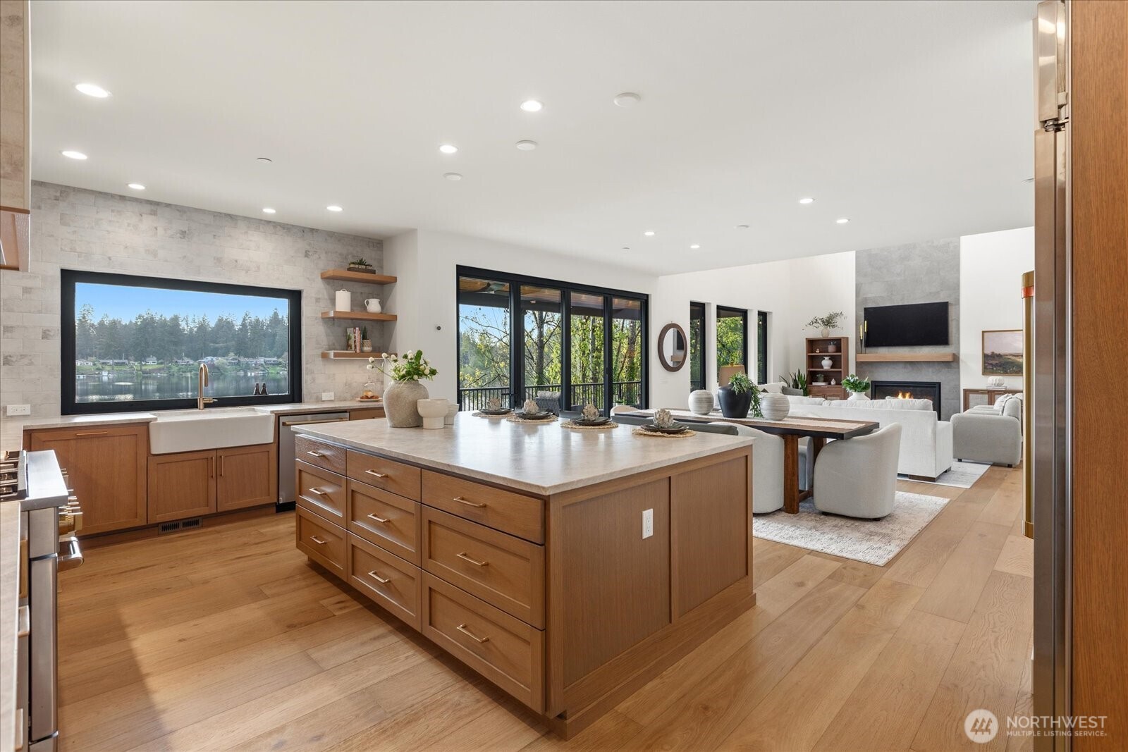 17333 191st Avenue NE