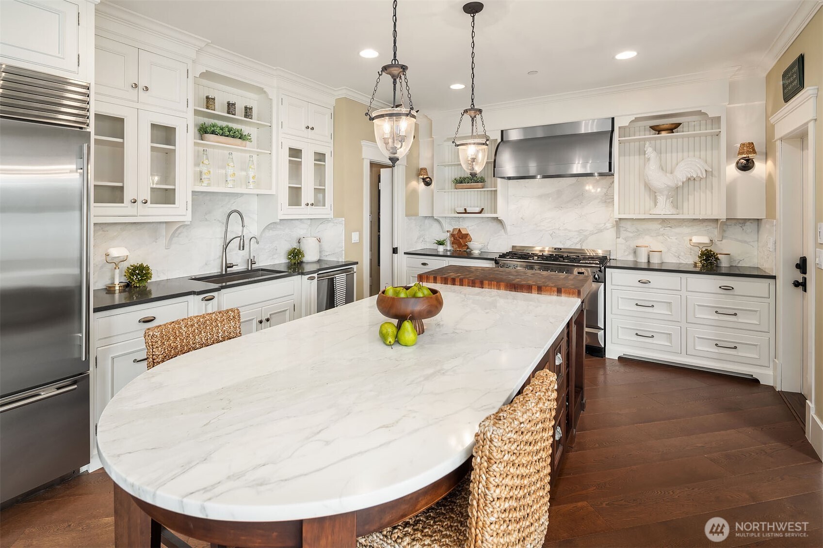 2033 E Lake Sammamish Parkway NE