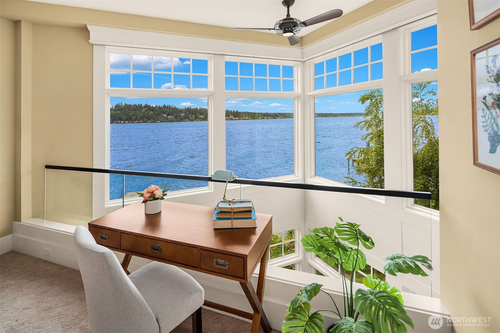 2033 E Lake Sammamish Parkway NE